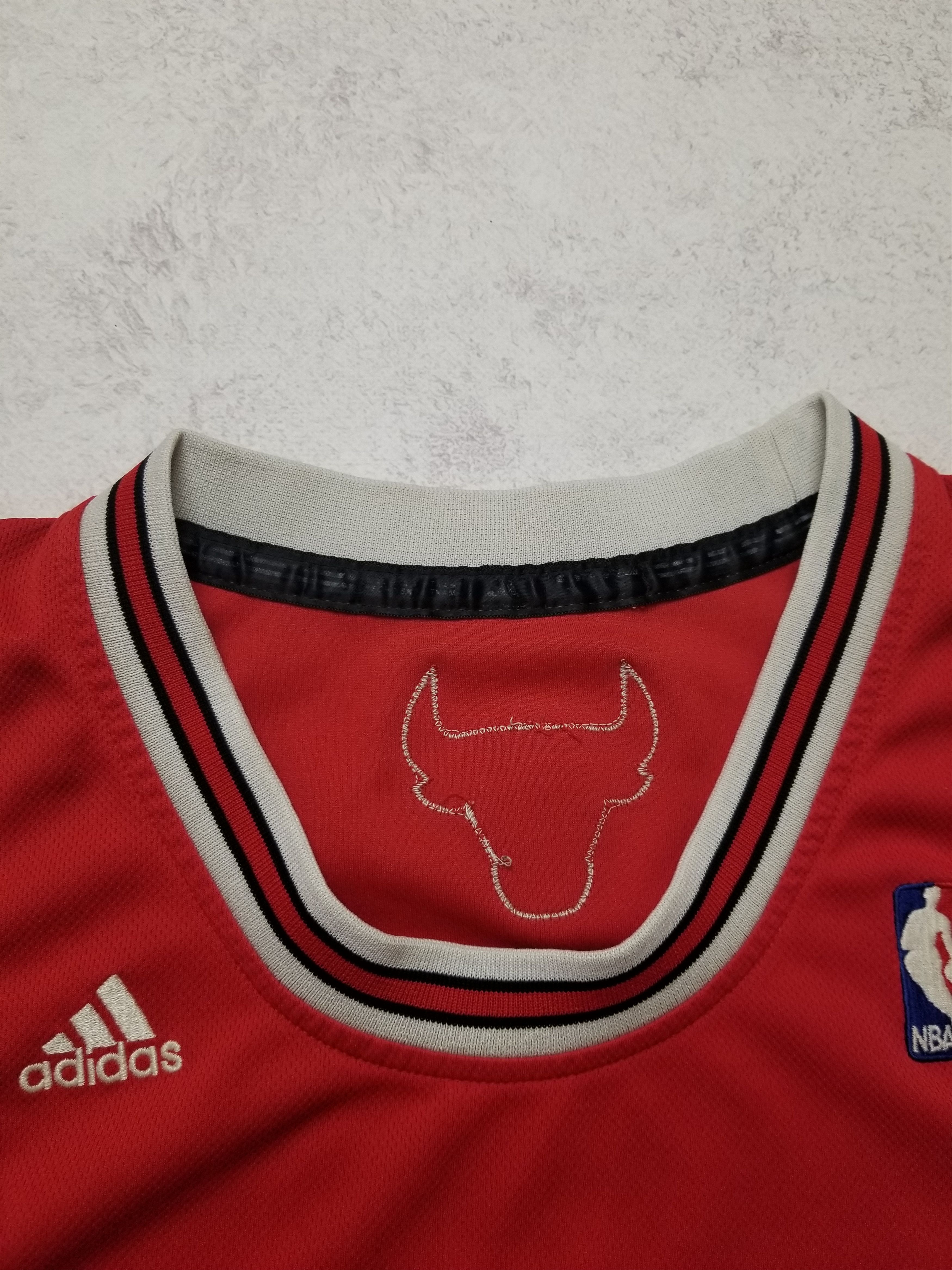 Adidas Adidas Authentics Derrick Rose Chicago Bulls Stitched Jersey Size US S / EU 44-46 / 1 - 11 Thumbnail