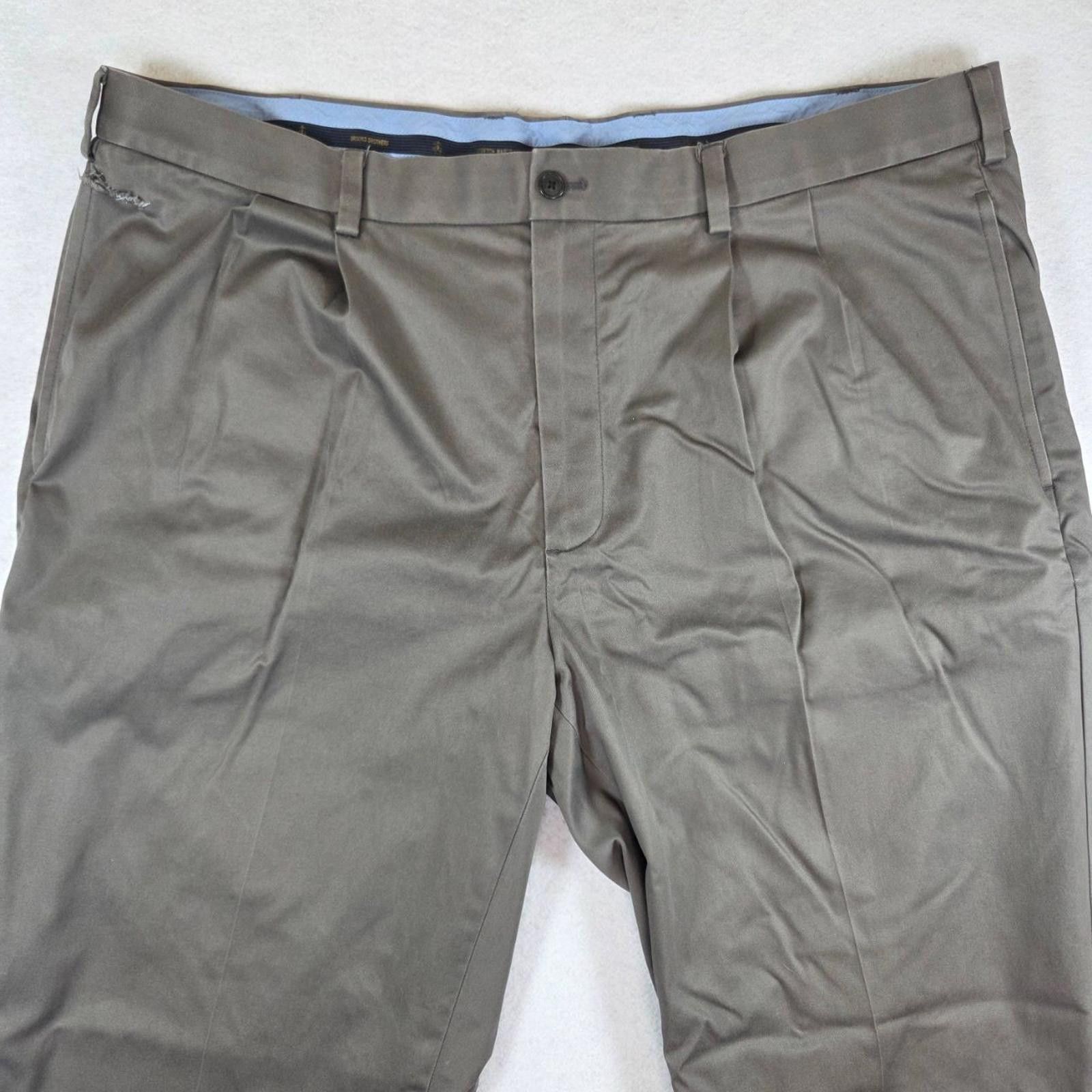 Brooks Brothers Brooks Brothers Elliott Fit Mens 42x32 Gray Dress Pants Size US 42 / EU 58 - 9 Thumbnail