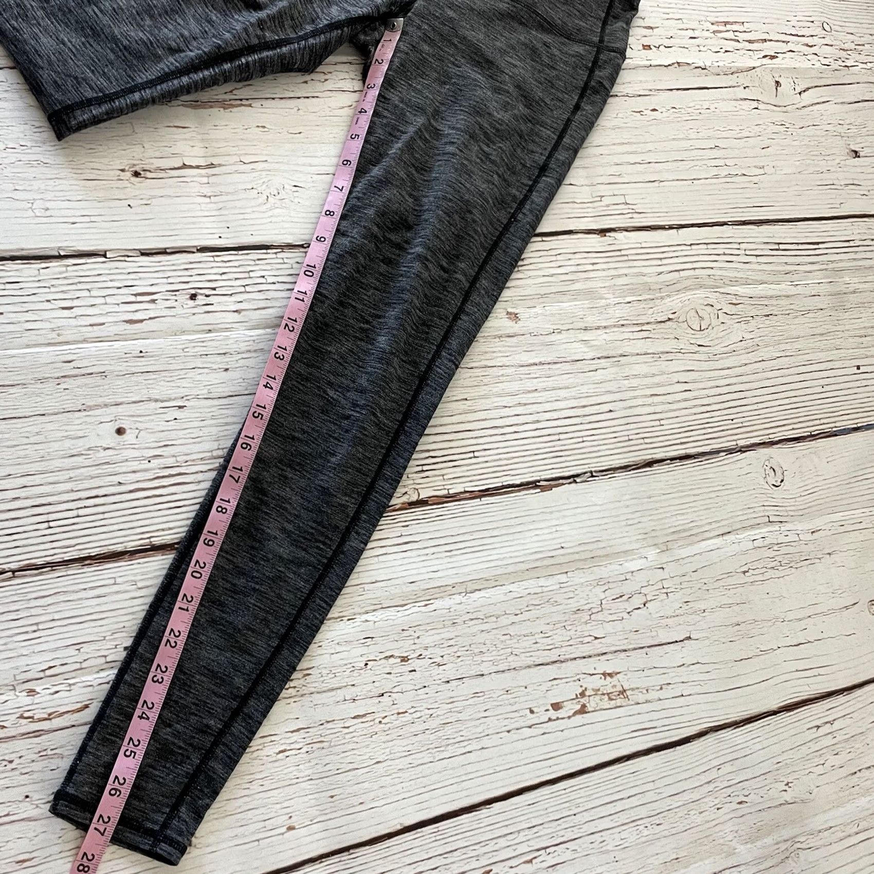 Athleta Athleta Leggings Women's Small Gray Yoga Athletic 7/8 Skinny Athleisure Shirts? Size 28" / US 6 / IT 42 - 4 Thumbnail
