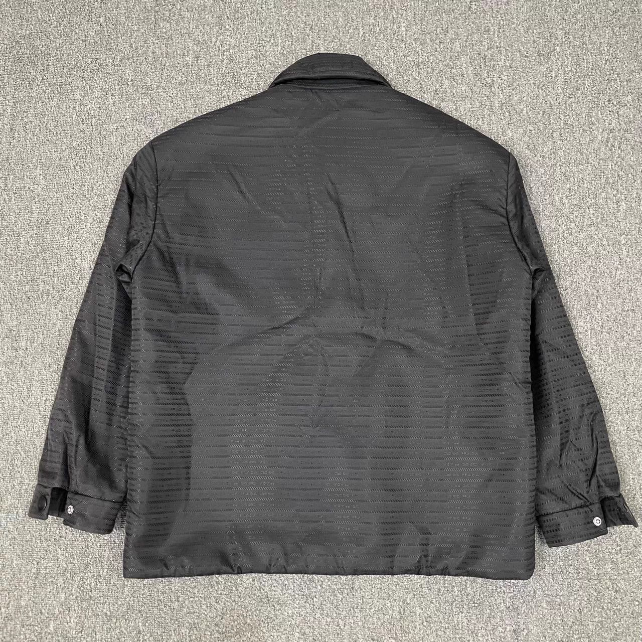 Prada Prada black all over triangle logo nylon jacket S 99 new Size US S / EU 44-46 / 1 - 3 Thumbnail