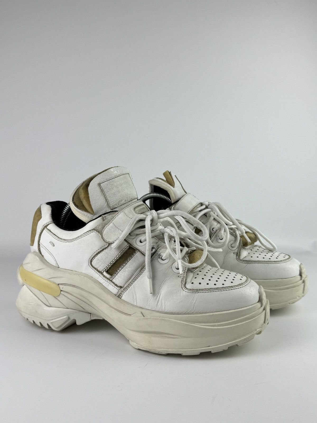 Maison Margiela Maison Margiela Low Top Retro Fit Platform Leather Sneakers Size US 8 / EU 41 - 3 Thumbnail