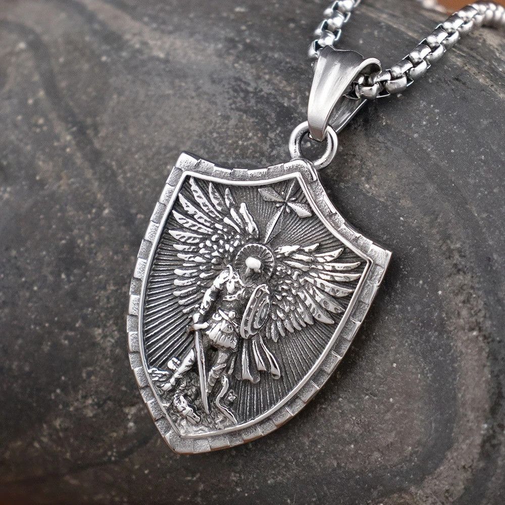 Jewelry Great Powerful Man Necklace Size ONE SIZE - 4 Thumbnail