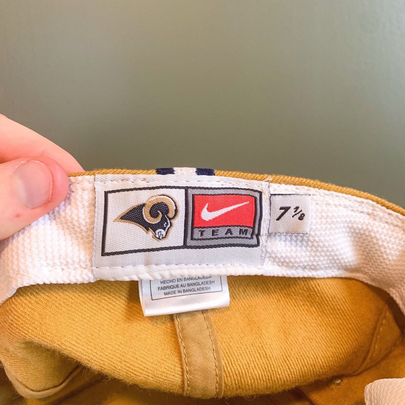 Nike St. Louis Rams NFL Football Nike Team Gold Wool Fitted Hat Size ONE SIZE - 6 Thumbnail