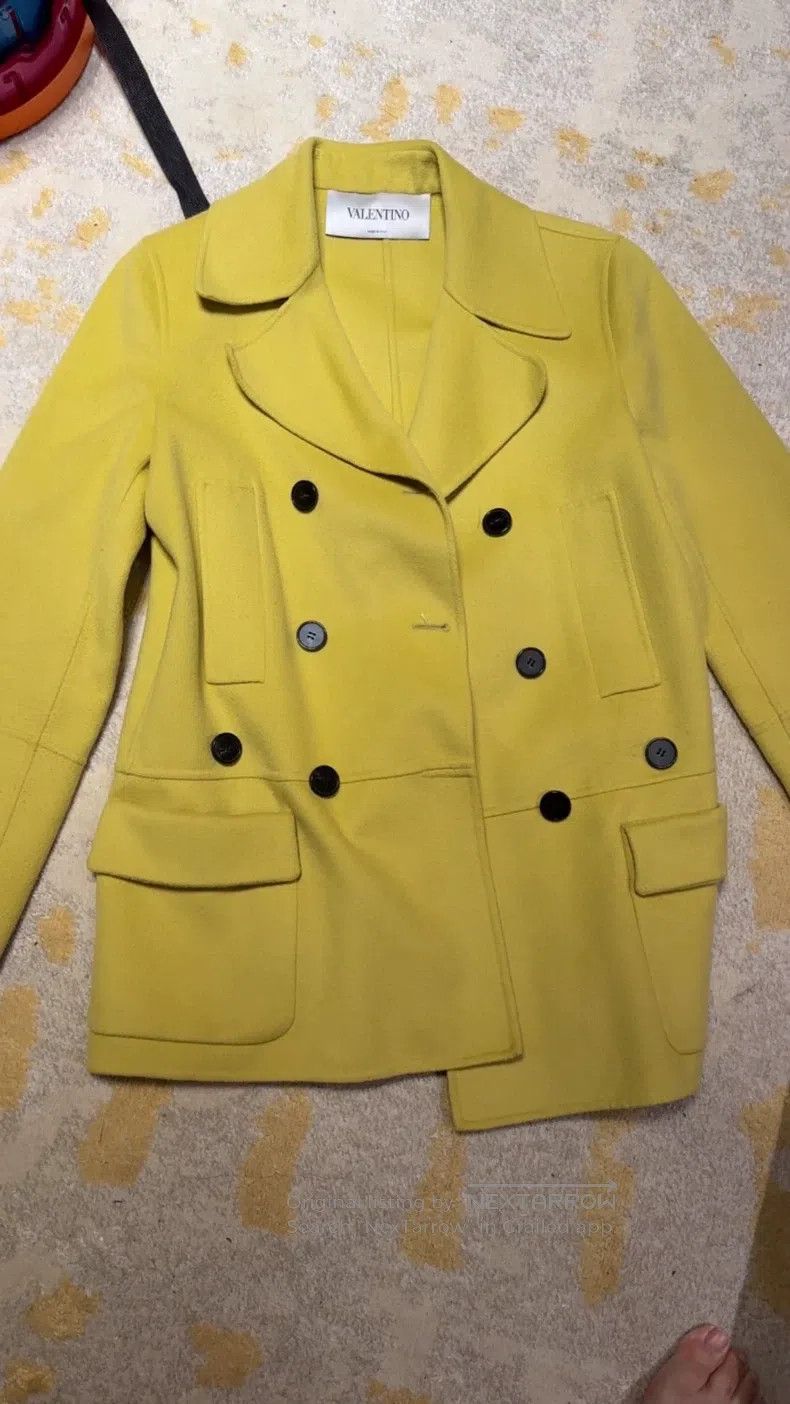 Valentino Valentino Double-breasted coat Size S / US 4 / IT 40 - 1 Thumbnail