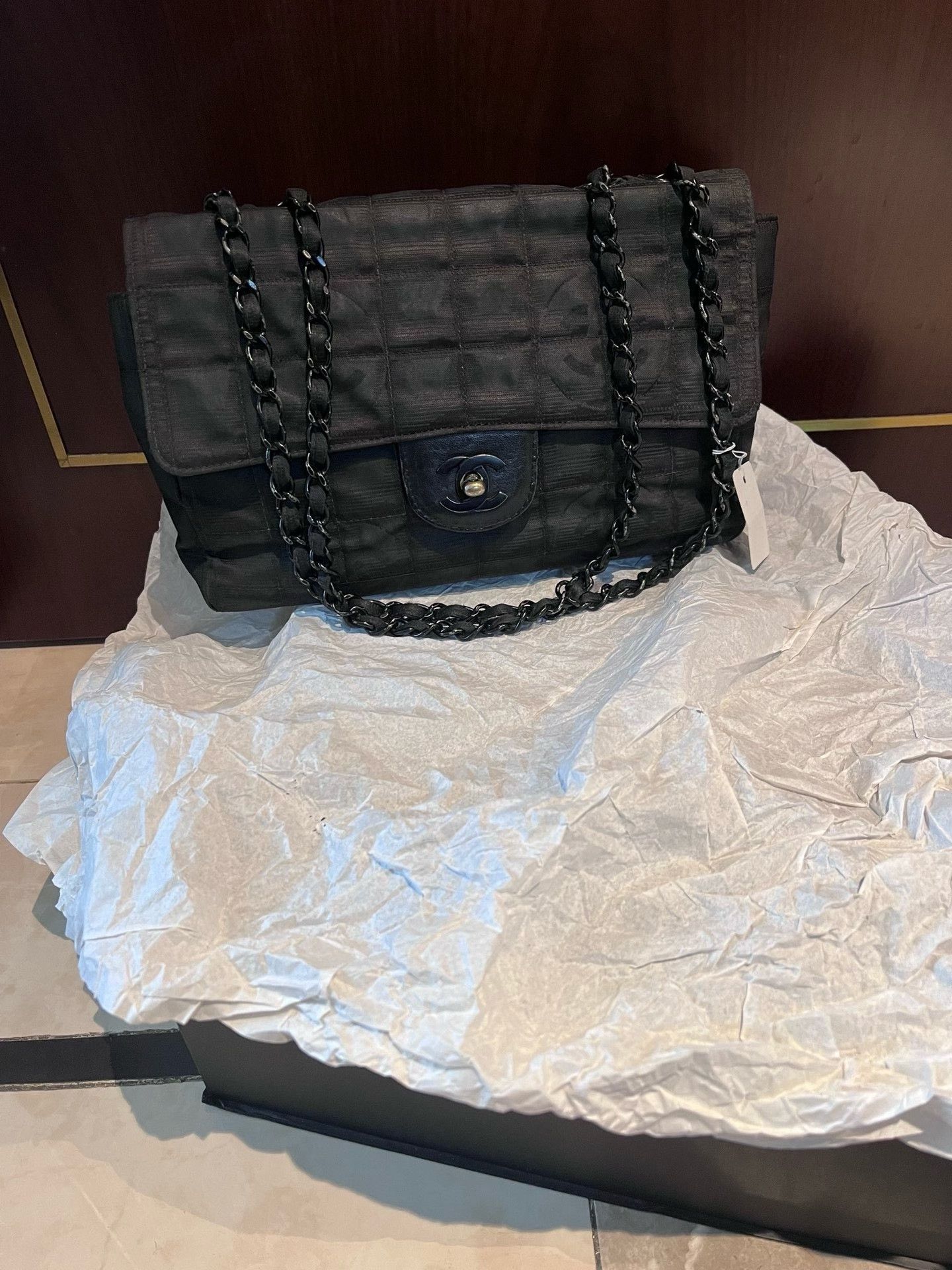 Chanel Pre-loved Bag Very good condition Size ONE SIZE - 1 Thumbnail