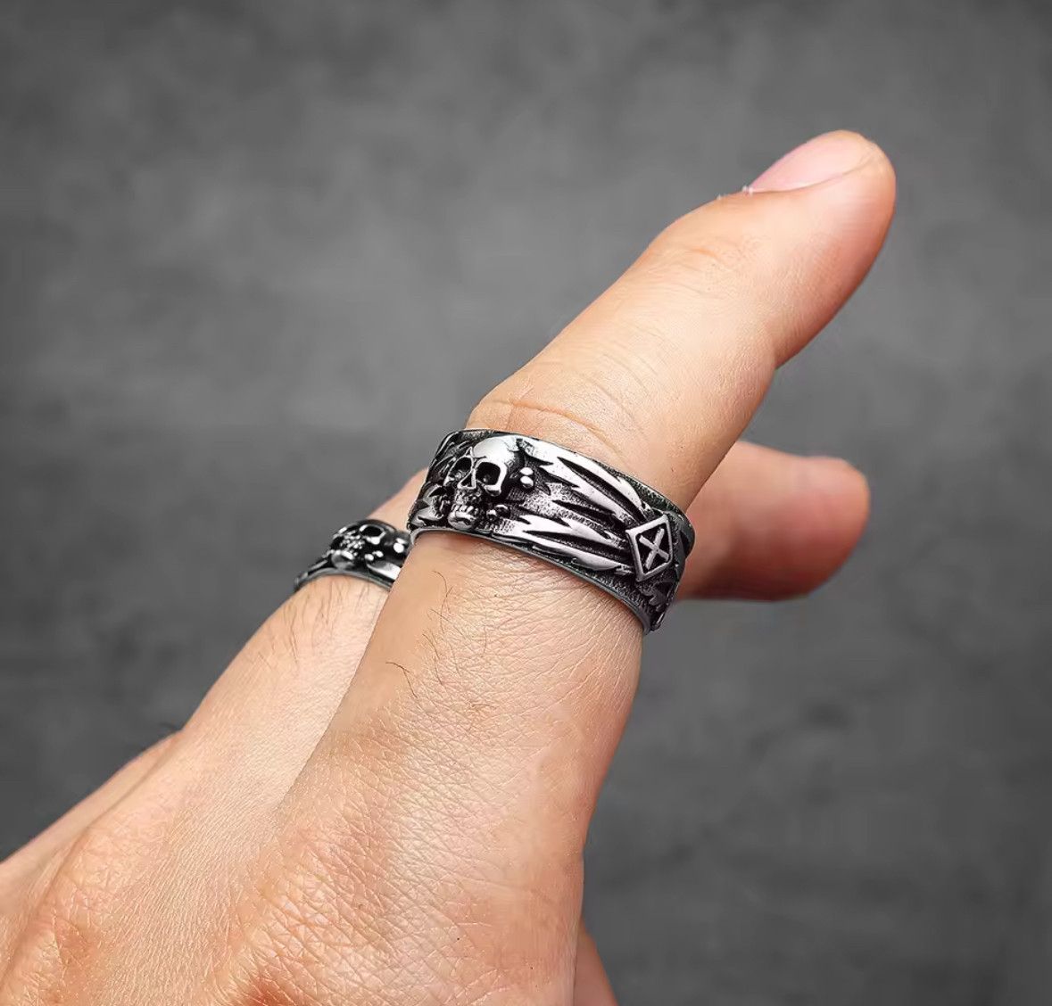 Japanese Brand Rare Retro Domineering Skull Stainless Steel Ring Size 9 Size ONE SIZE - 2 Thumbnail