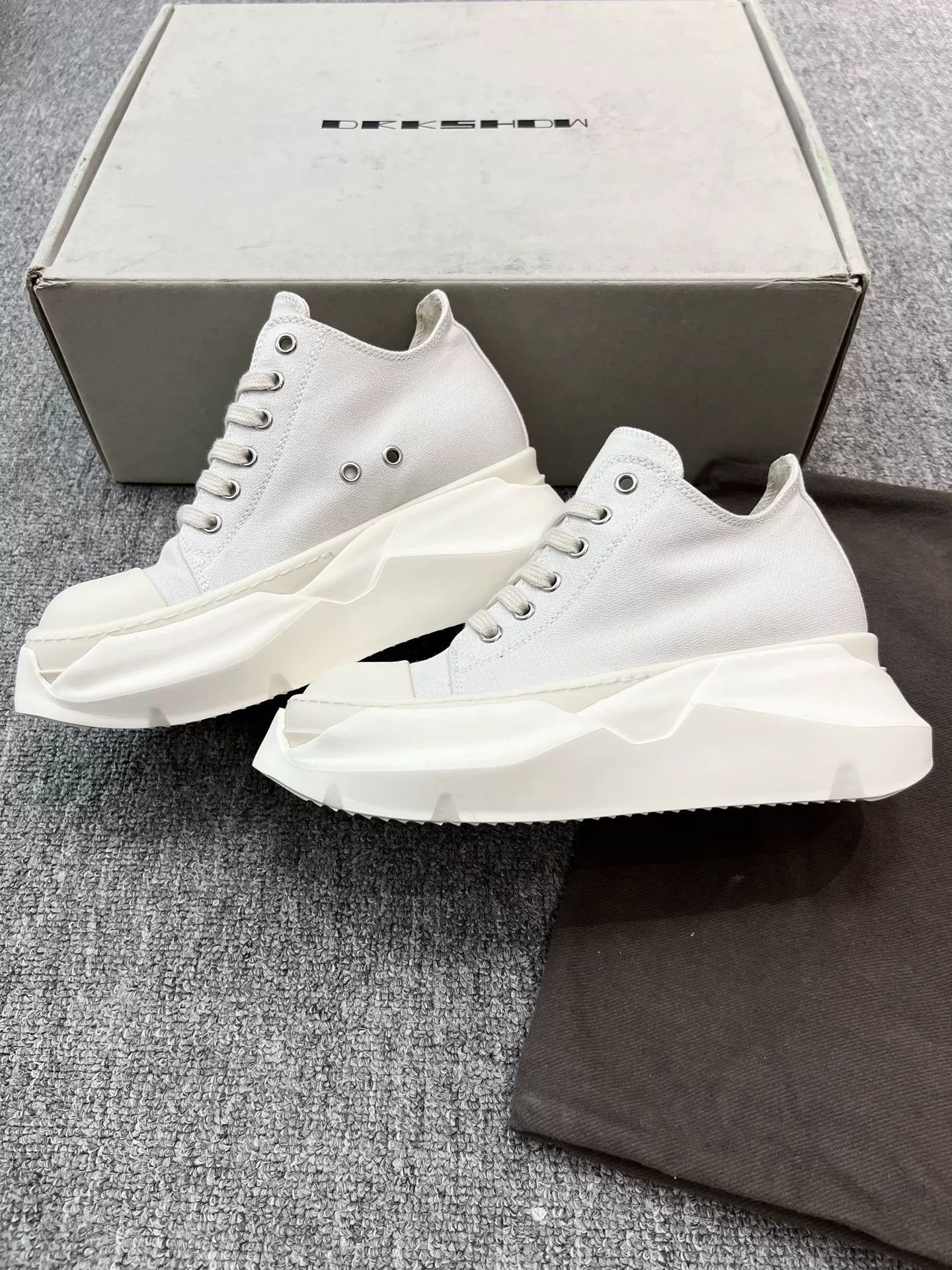 Rick Owens Rick Owens Tank Sole Canvas Sneakers Size US 5 / IT 35 - 1 Thumbnail