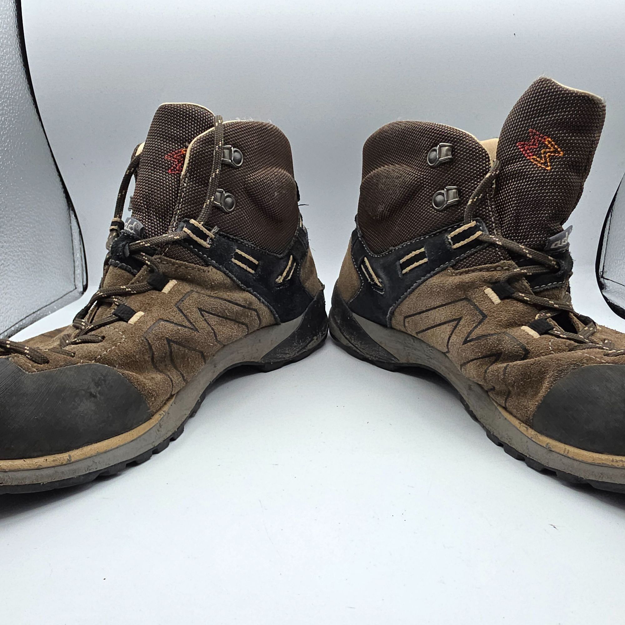 Other Garmont Santiago GTX Mens Hiking Boots Size 12 Brown Leather Size US 12 / EU 45 - 2 Thumbnail