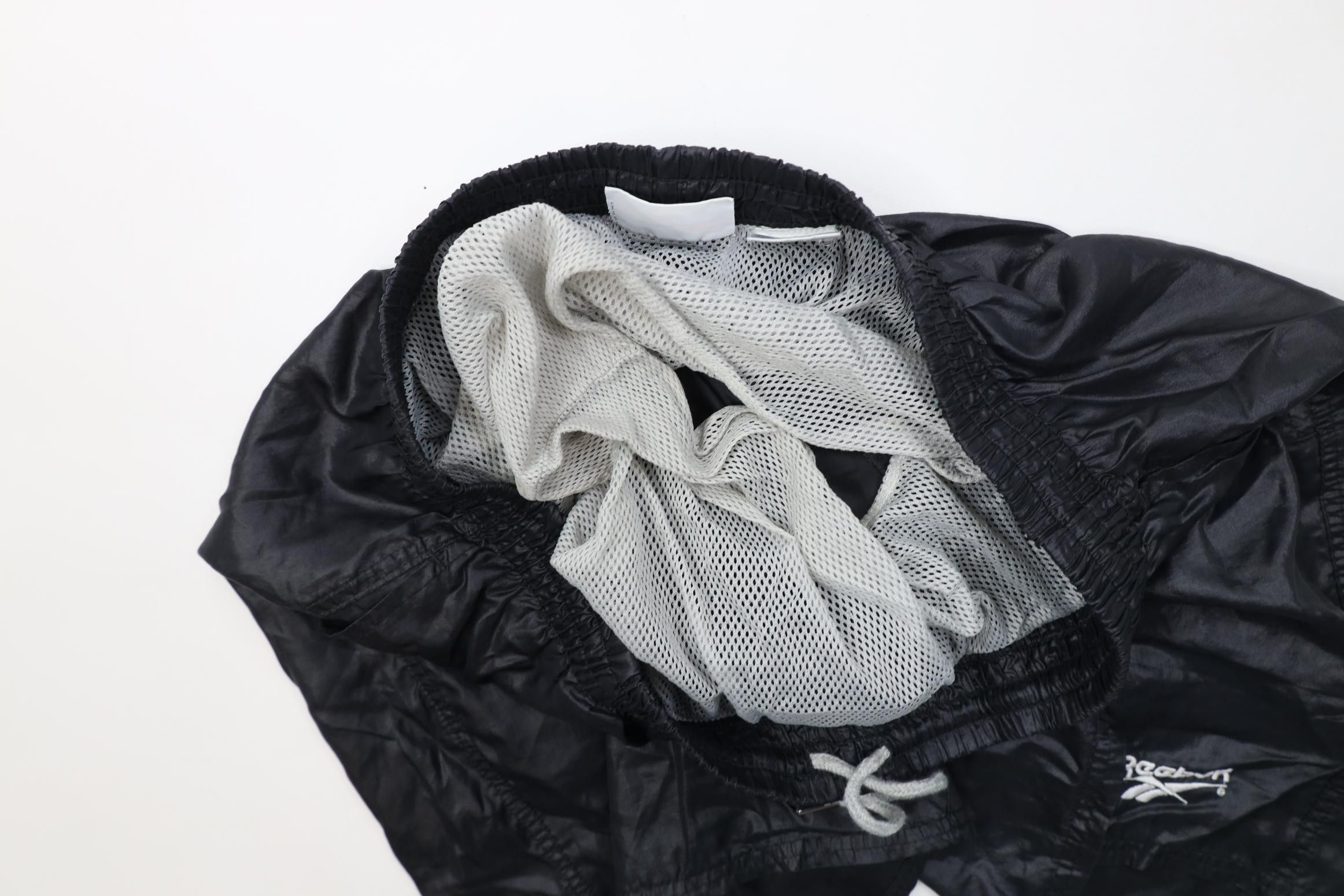 Reebok Vintage 90s Reebok Lined Running Jogging Soccer Shorts Black Size US 34 / EU 50 - 8 Thumbnail