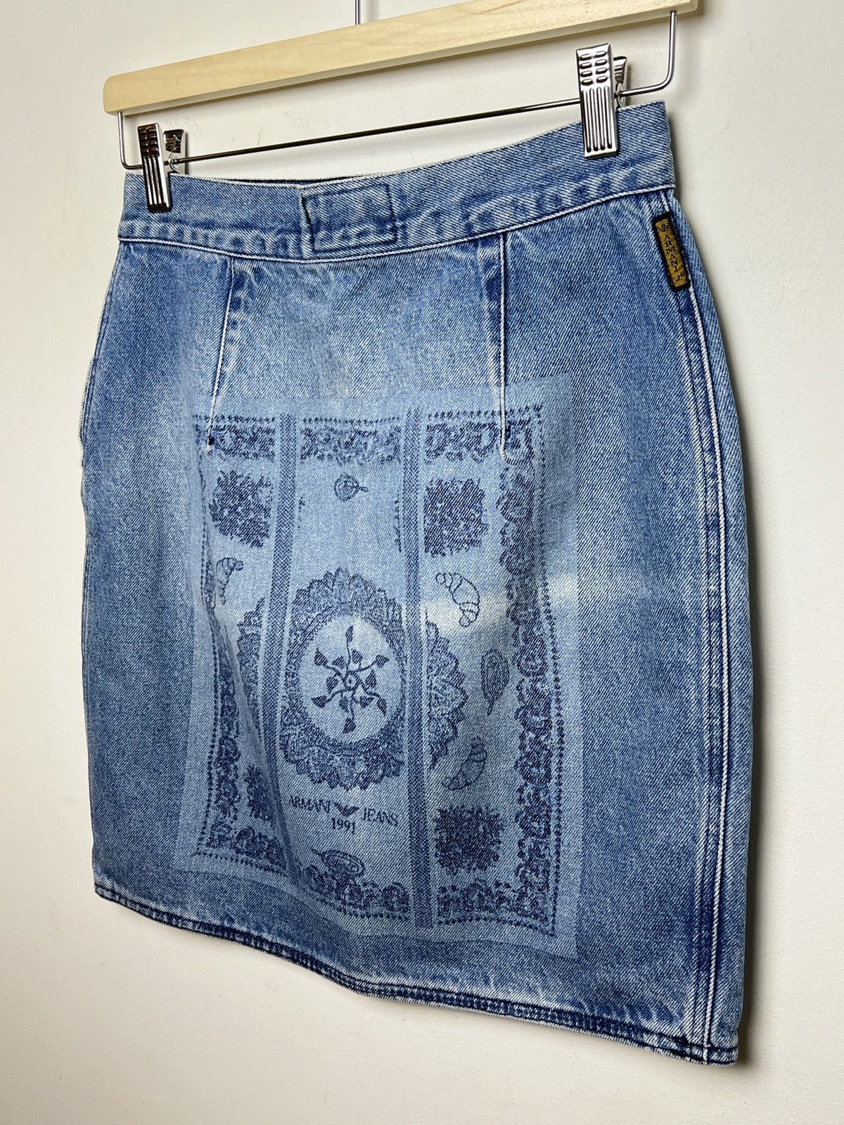 Armani armani shrooms croissants printed denim midi skirt y2k Size 32" / US 10 / IT 46 - 8 Thumbnail