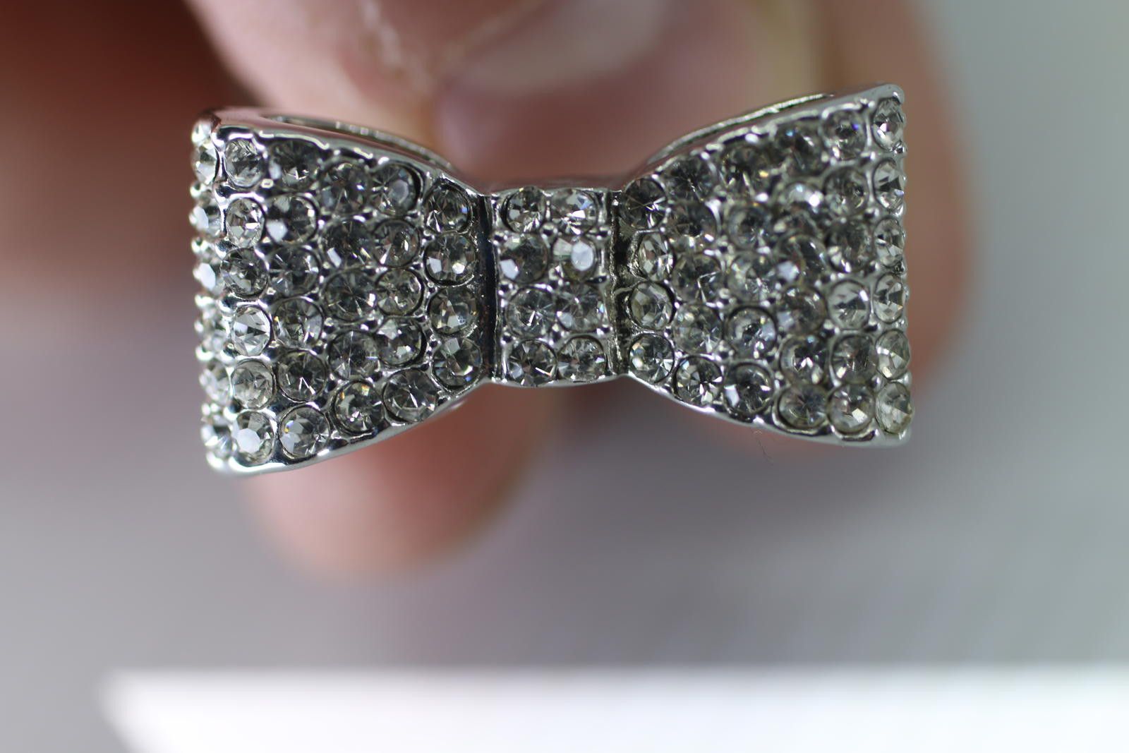 The Unbranded Brand Rhinestone Bow Ring Silver Tone Statement Bow Tie Ring Size ONE SIZE - 5 Thumbnail