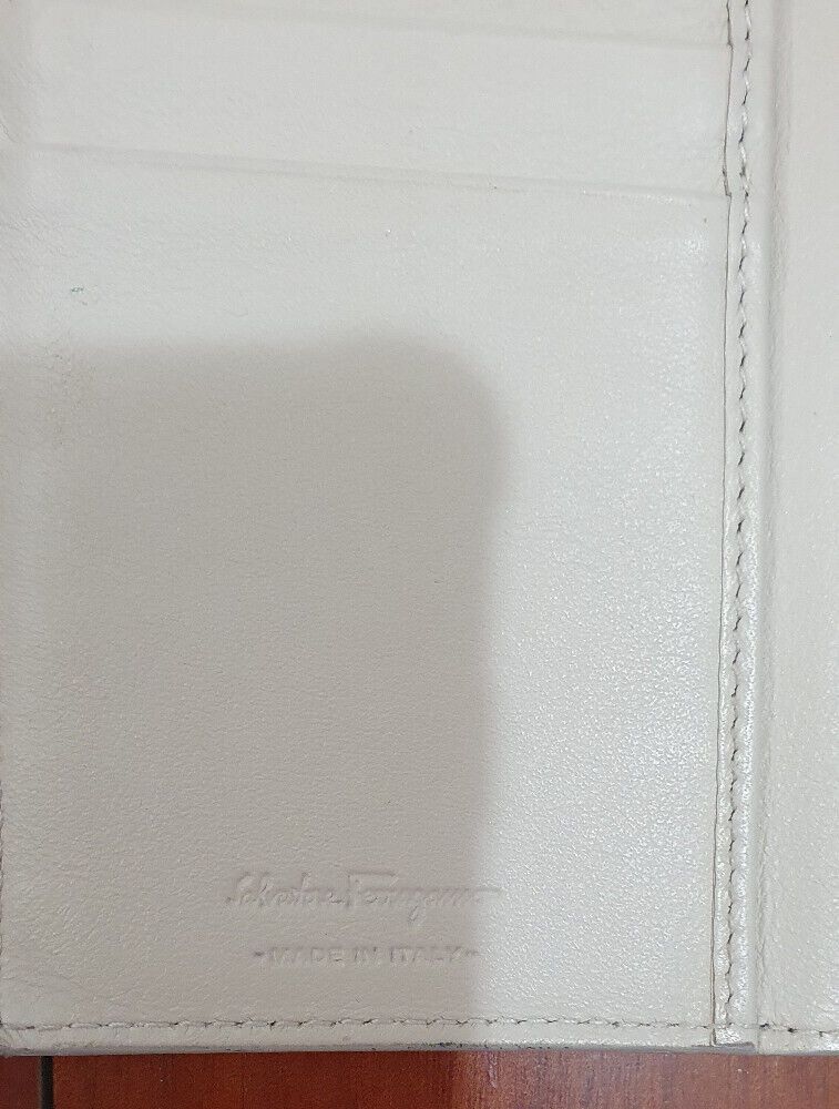 Salvatore Ferragamo Salvatore Ferragamo Long Bill Compartment Leather Used Auth Size ONE SIZE - 7 Thumbnail