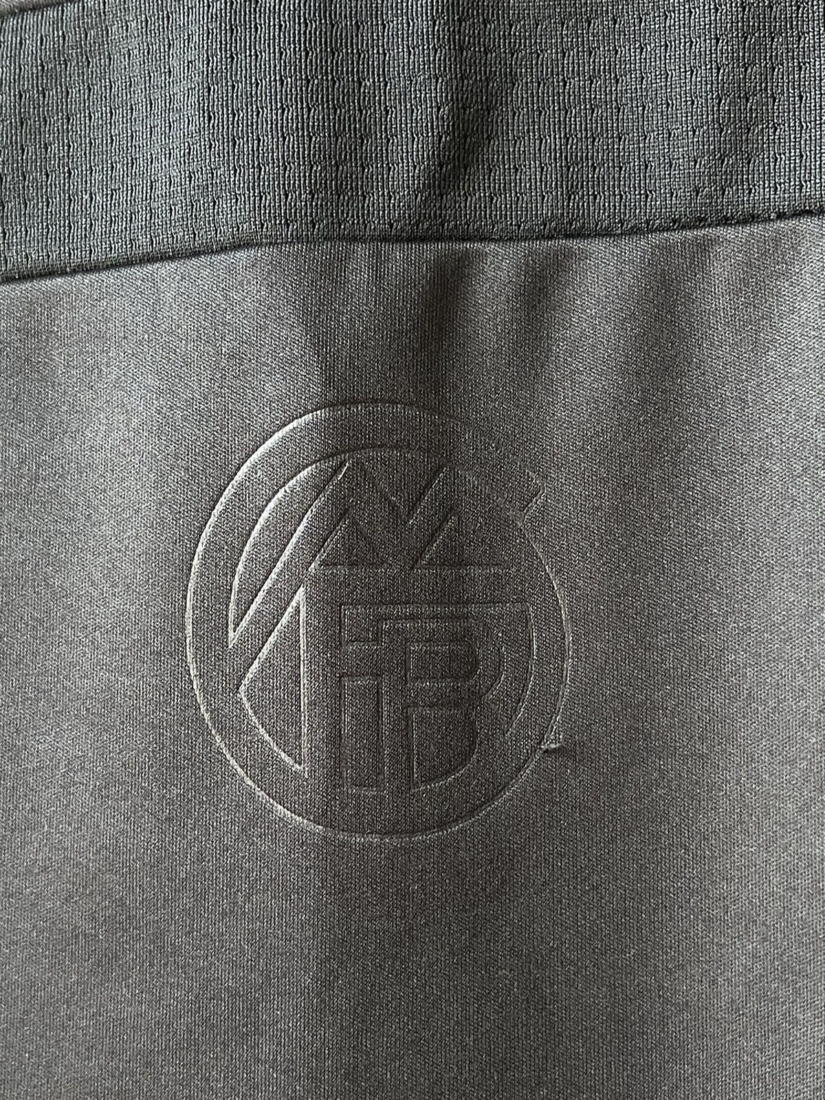 Adidas Vintage Adidas Bayern Munched 2007 Soccer Jersey Toni #9 Size US L / EU 52-54 / 3 - 19 Thumbnail