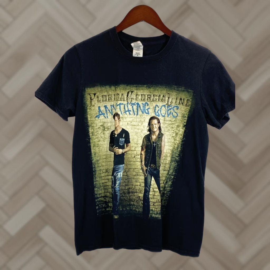 Gildan Florida Georgia Line Anything Goes T-shirt Size Small 2-sided Tour Shirt #447 Size US S / EU 44-46 / 1 - 1 Thumbnail