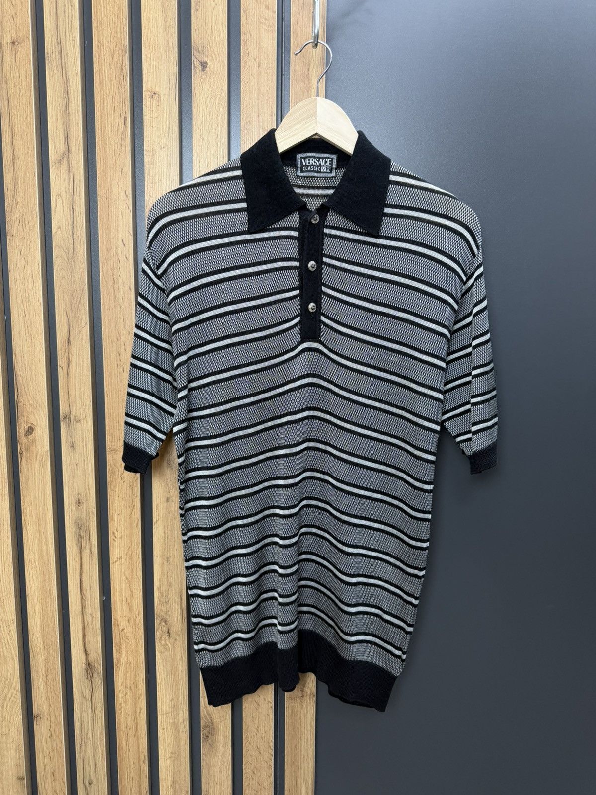 Versace Vintage Versace Classic V2 Knit Polo Shirt Size M Size US M / EU 48-50 / 2 - 1 Thumbnail