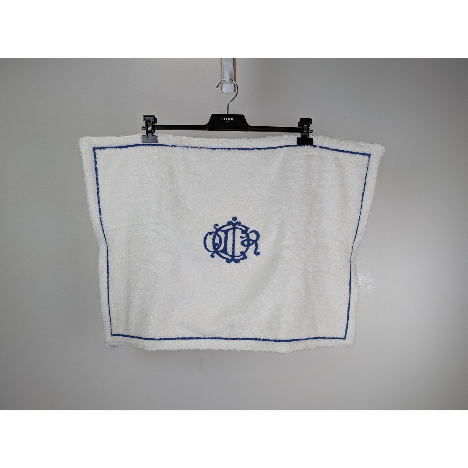 Dior o1rshd1 Size: OS / Hand Towel in Blue & White Size ONE SIZE - 1 Thumbnail