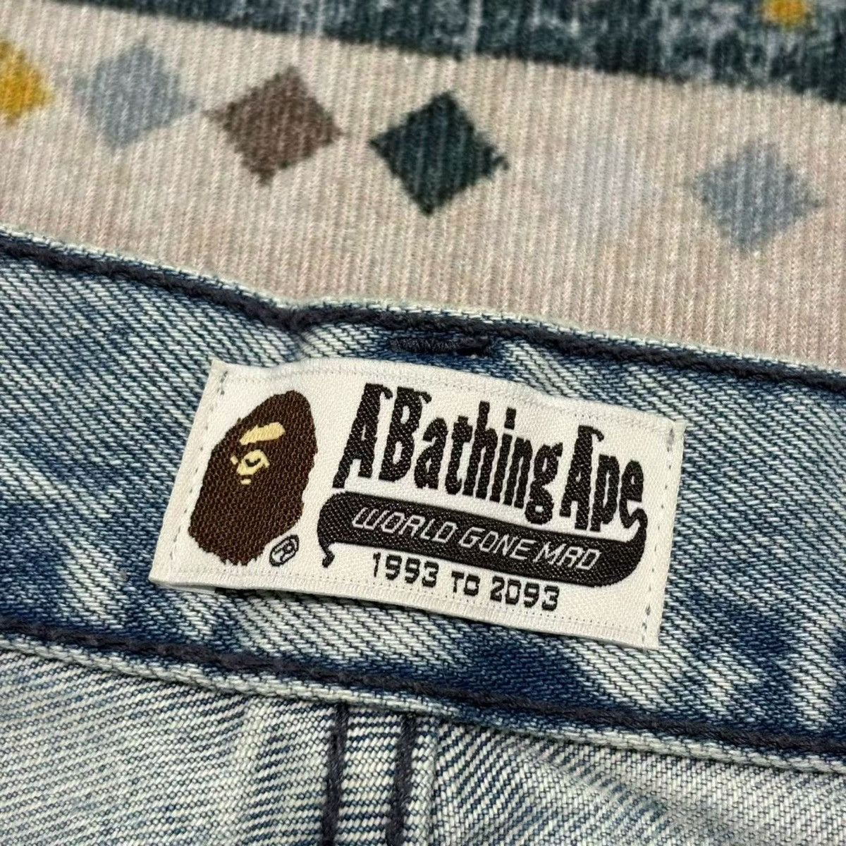 Bape BAPE STAR JEANS SHORT Size US 34 / EU 50 - 6 Thumbnail