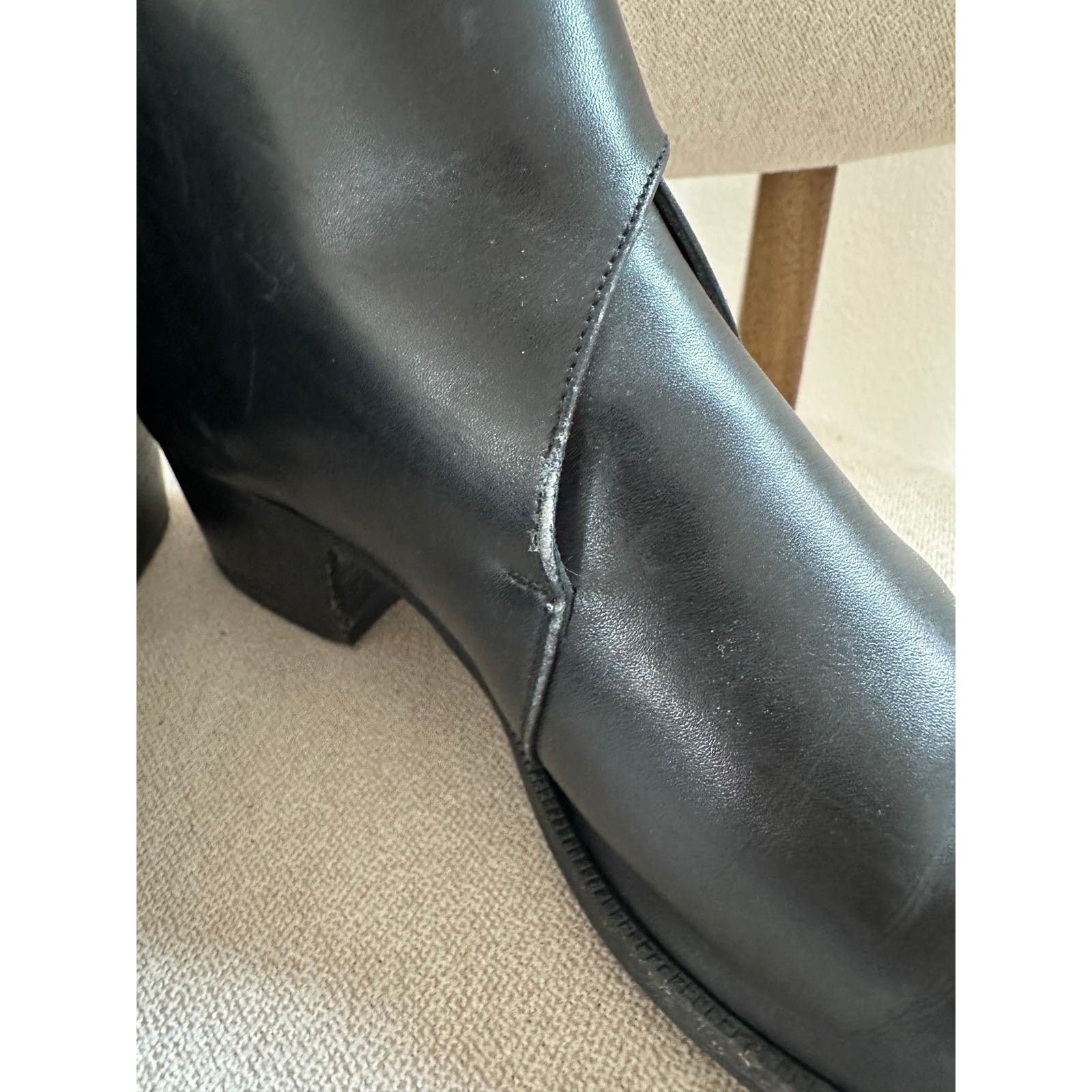 Saint Laurent Paris Saint Laurent Black Calfskin Leather Ankle Boot 41 Size US 11 / IT 41 - 11 Thumbnail