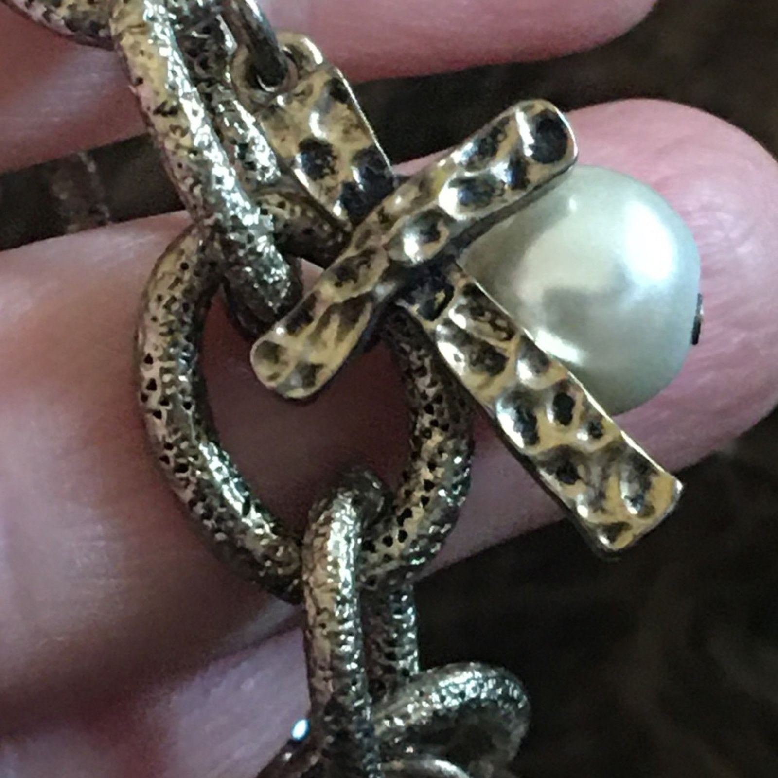 Jewelry Textured antique gold tone link cross bracelet Size ONE SIZE - 8 Thumbnail