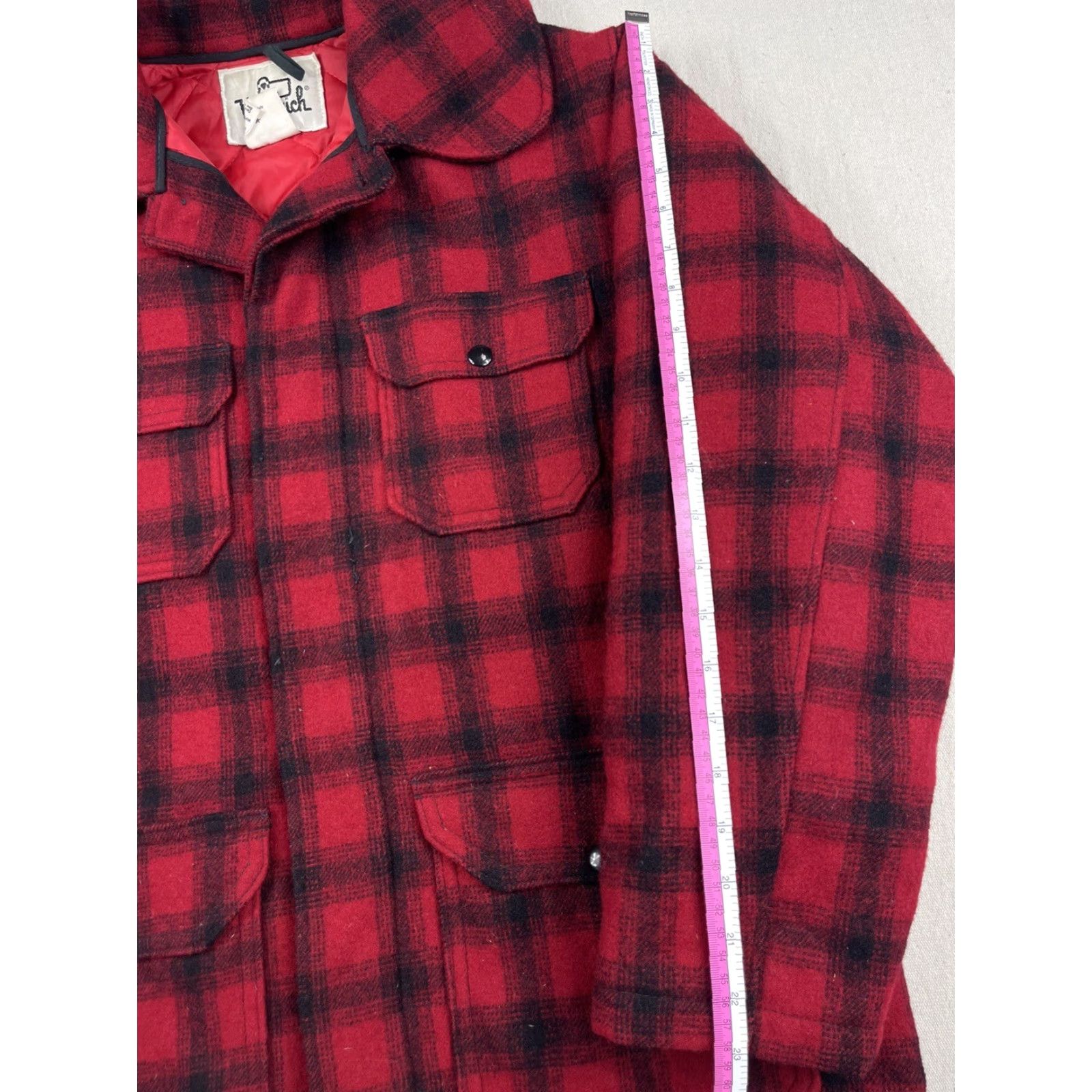 Vintage VINTAGE Woolrich Hunting Jacket Coat - Buffalo Plaid Wool Mackinaw, Quilted Lined, Button Closure, Men, Size 40, Red, Outdoor Winter/Casual 40 Mens Size US XXS / EU 40 - 6 Thumbnail