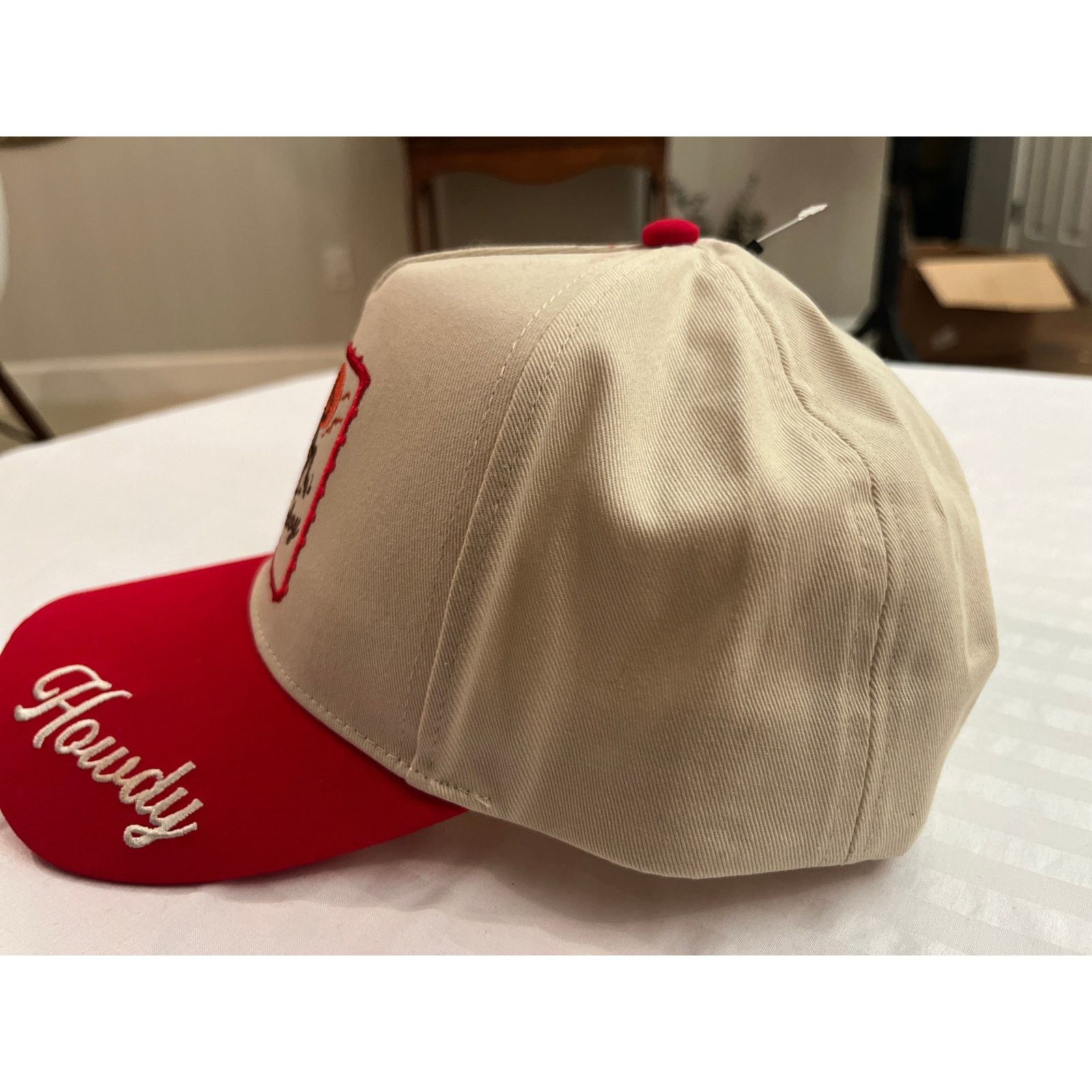 Other David & Young Howdy Cowboy Hat Cream Red Bucking Bronco Size ONE SIZE - 3 Thumbnail