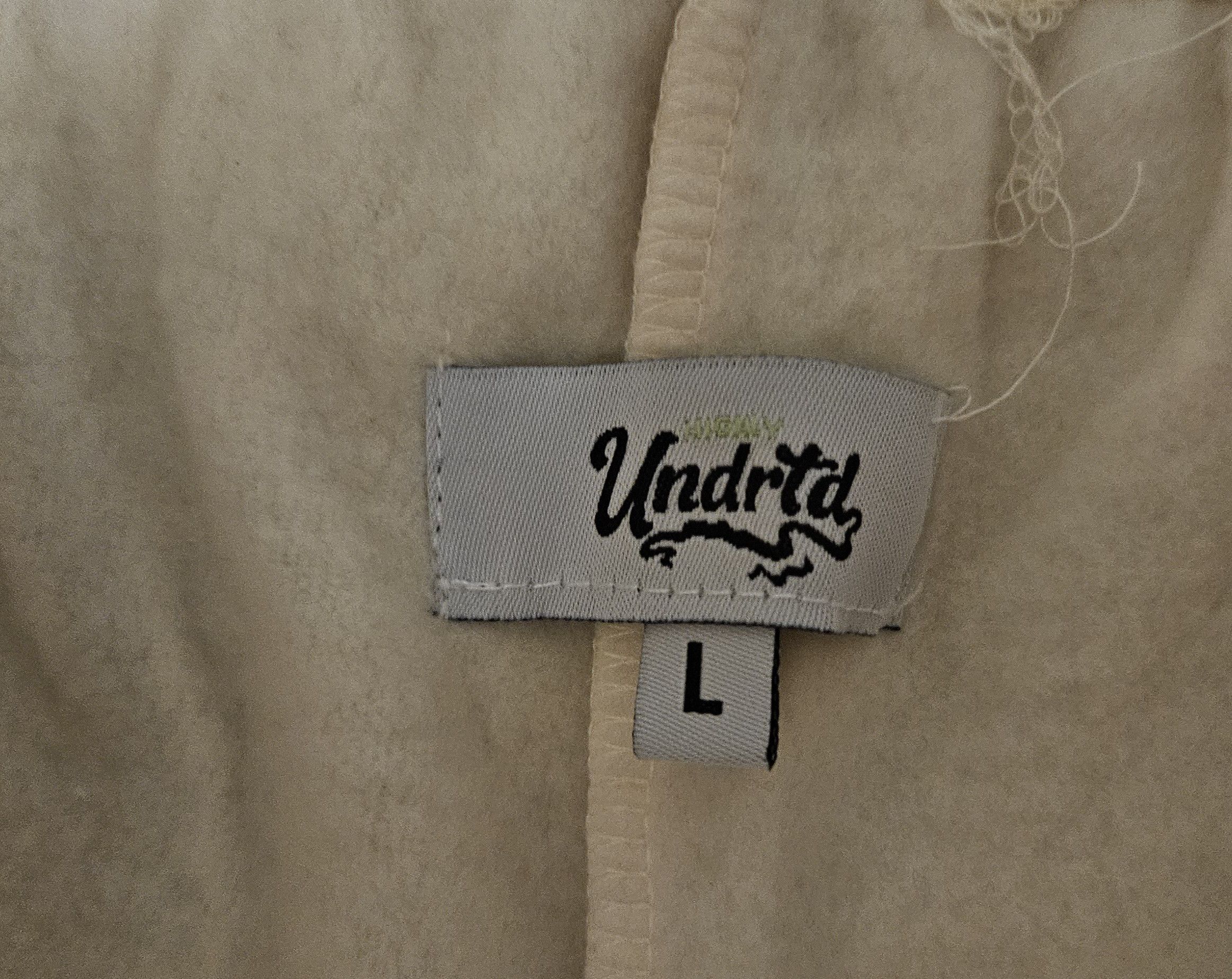 Other UNDRTD Mens Beige Graphic Streetwear Wear shorts Size Large Size US 38 / EU 54 - 8 Thumbnail