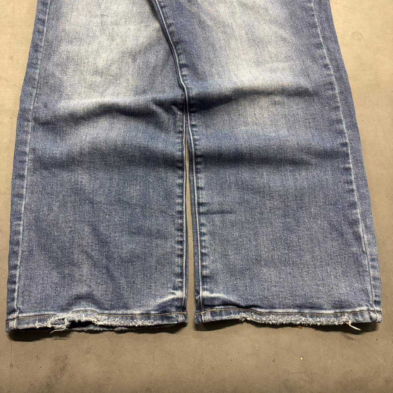 Vintage Crazy Vintage Y2K/2000s Baggy Wideleg Medium Wash Denim Jeans! Size US 38 / EU 54 - 5 Thumbnail