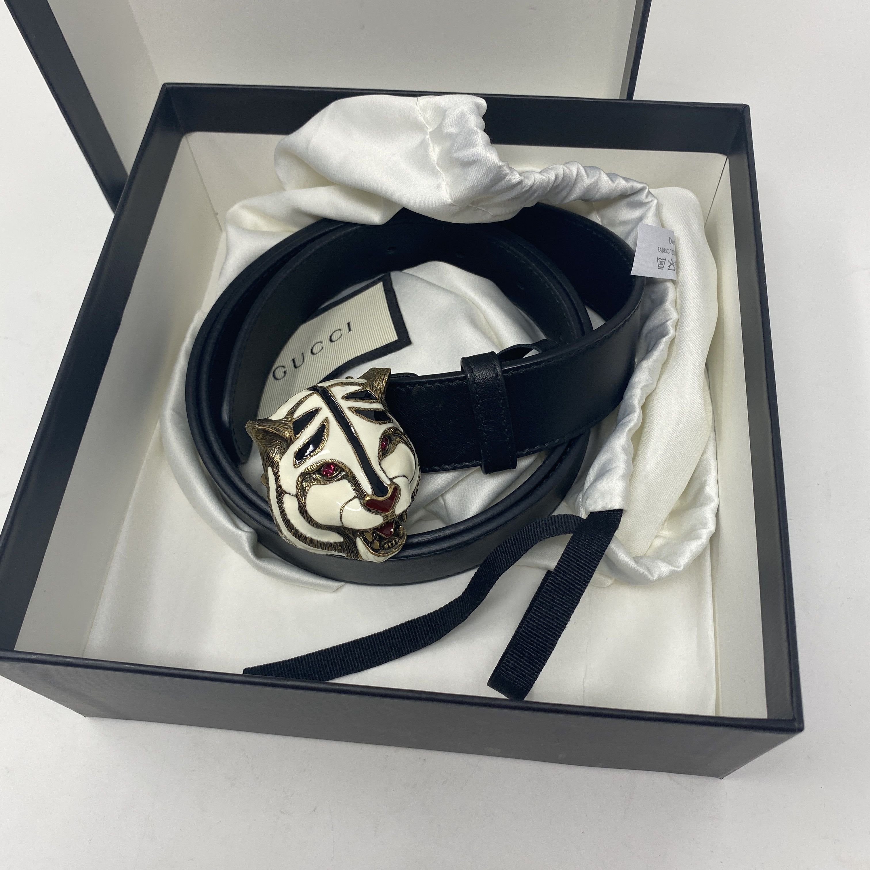 Gucci Rare Gucci Calfskin Tiger Head Buckle Size ONE SIZE - 3 Thumbnail
