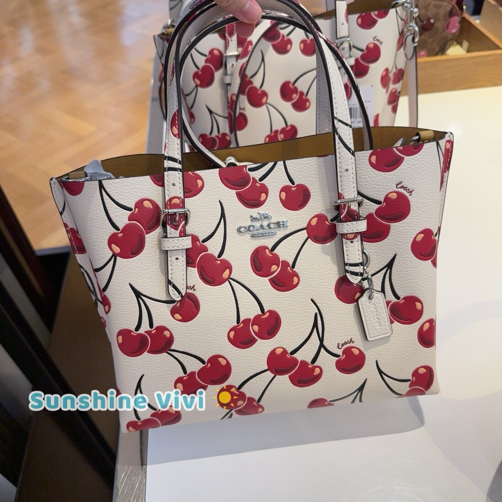 Coach NWT Coach Mollie Tote Bag 25 Crossbody Cherry Leather CY695 Size ONE SIZE - 1 Thumbnail