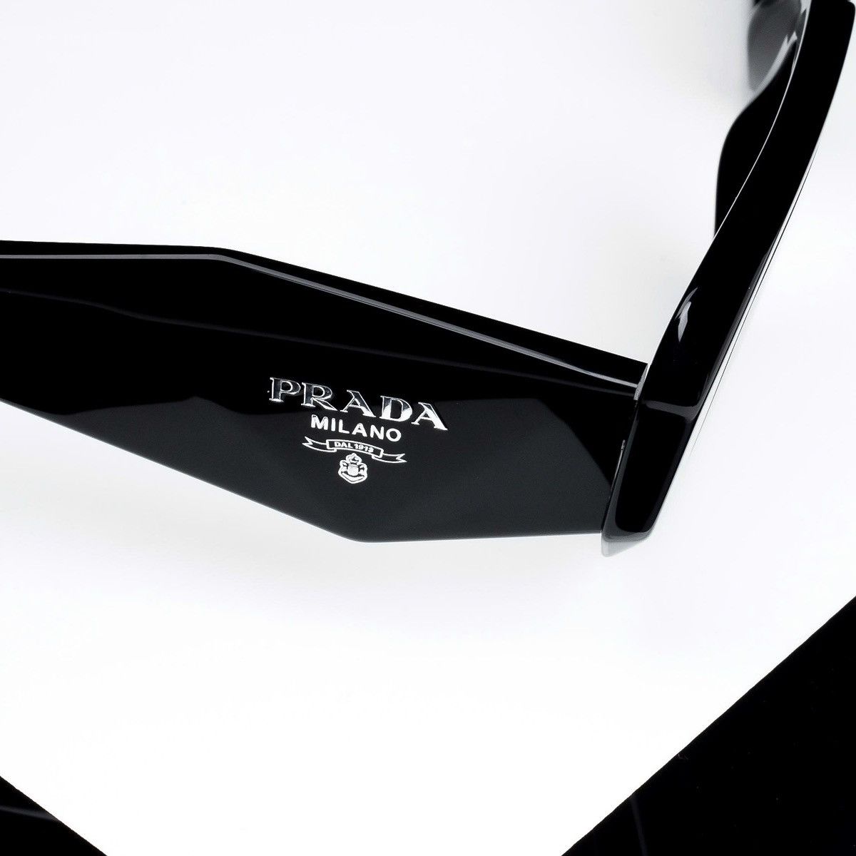 Prada PRADA 0PR 17WS 1AB5S0 SUNGLASSES Size ONE SIZE - 2 Thumbnail