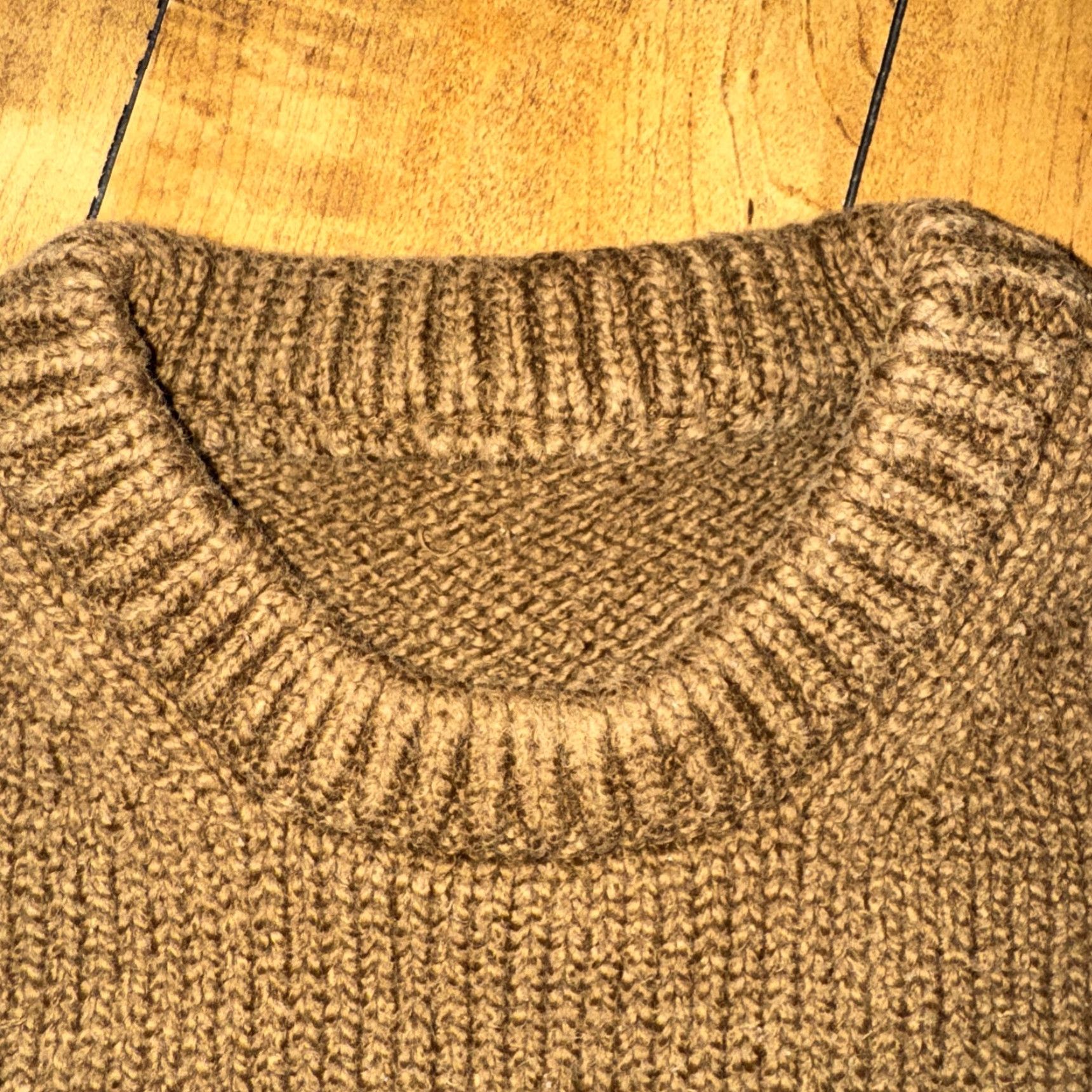 Vintage Unbranded Sweater Brown Knit Women Pullover Medium Heavyweight 21x23 Regular Knit Fabric thick Jumper Size M / US 6-8 / IT 42-44 - 3 Thumbnail