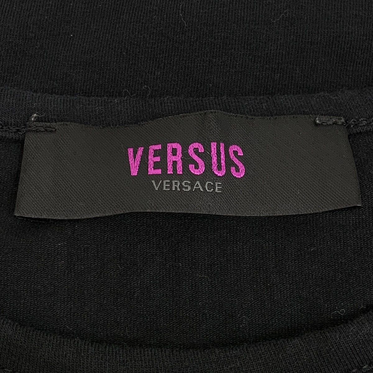 Versace Versace Black Safety Pin Print Short Sleeve T-Shirt K26WX Size XS / US 0-2 / IT 36-38 - 6 Thumbnail