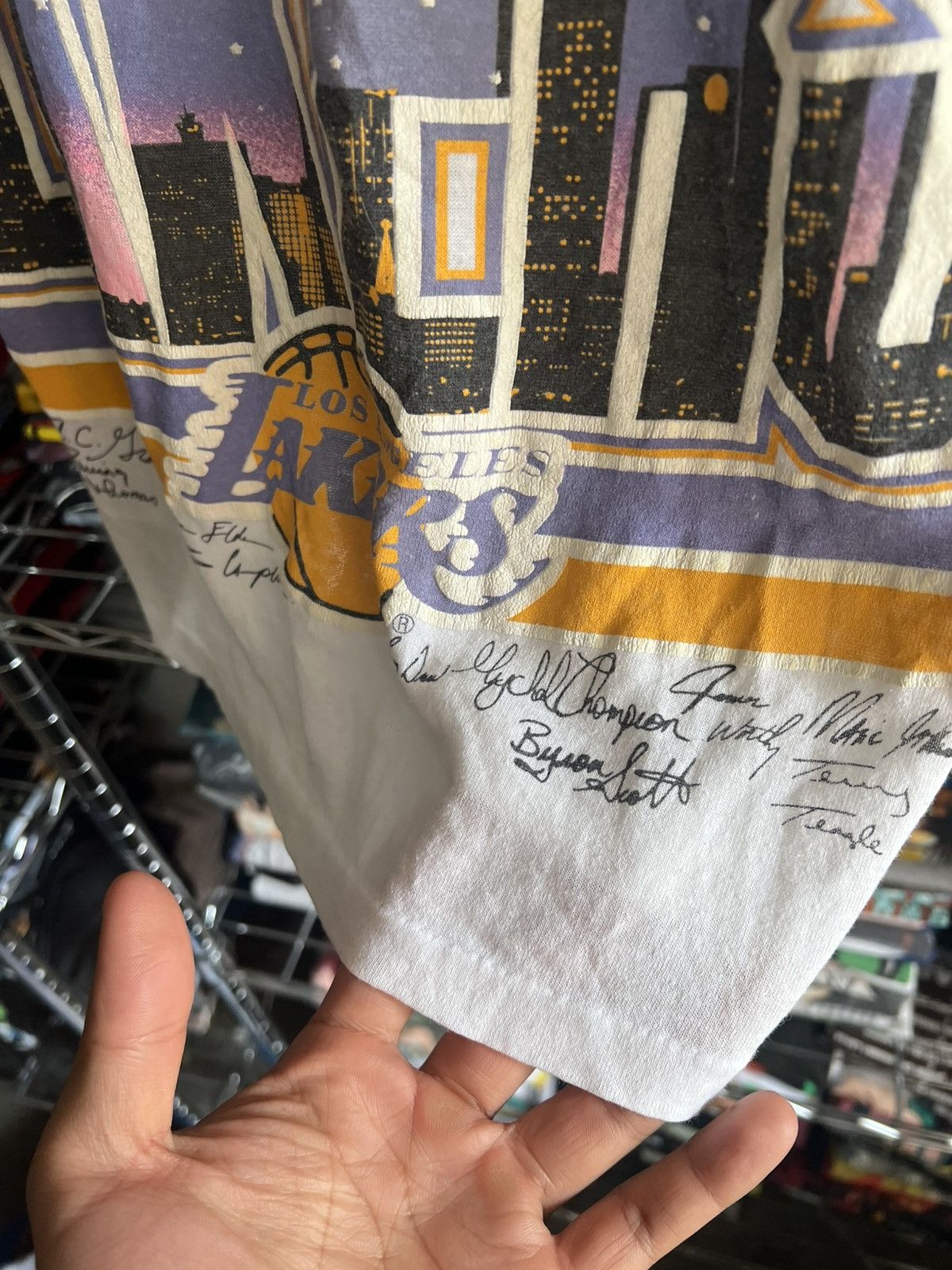 Vintage 80s Los Angeles Lakers Single Stitch Basketball Tee Size US S / EU 44-46 / 1 - 2 Thumbnail