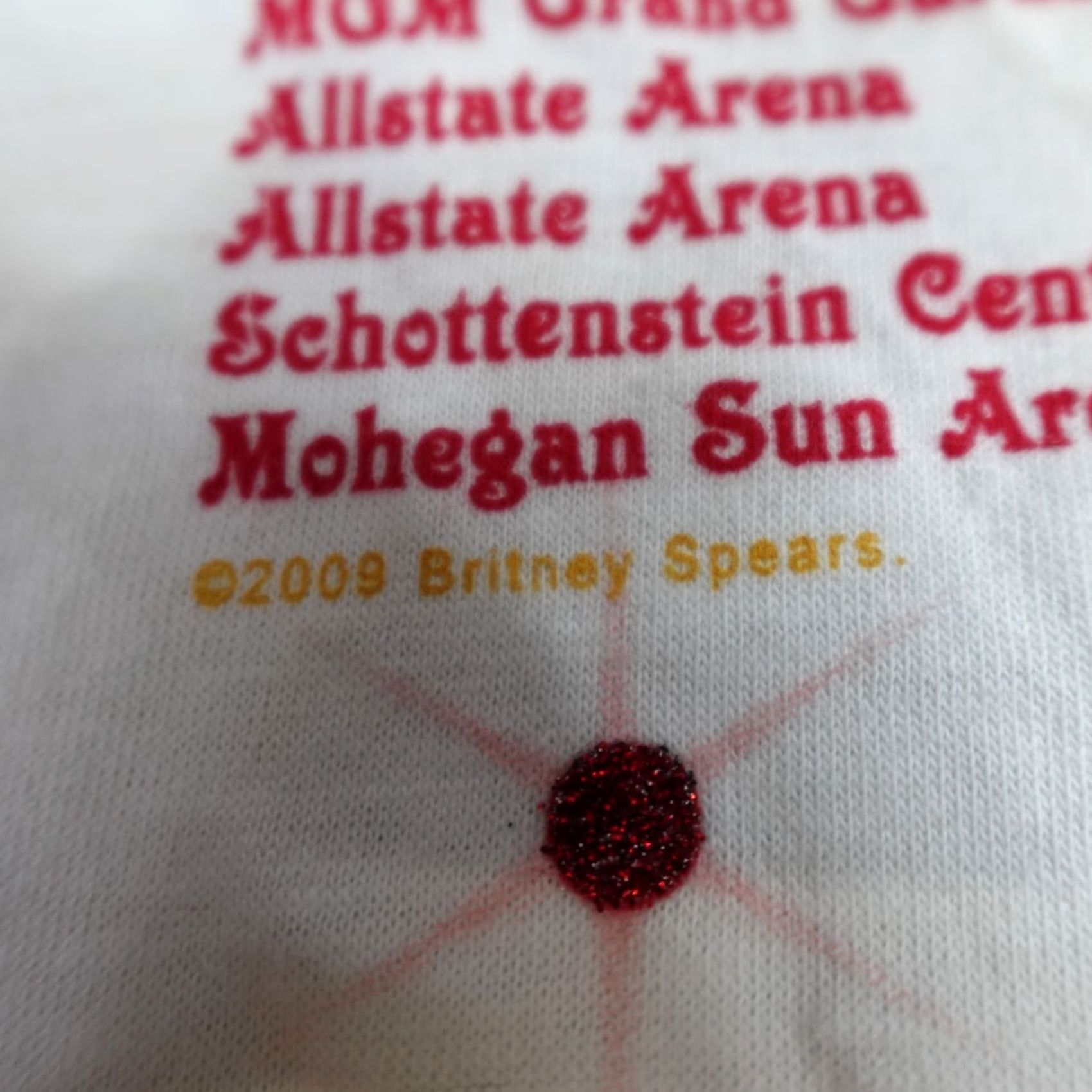 Doublet VINTAGE Britney Spears T-shirt Circus Tour 2009 Double-Sided White Medium Men Crew Neck Short Sleeve Graphic Print Jersey 1990s Size US M / EU 48-50 / 2 - 5 Thumbnail