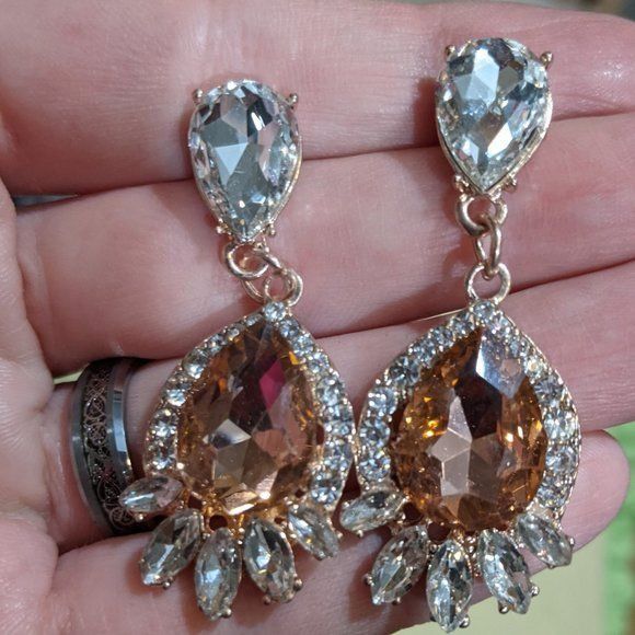 Other Elegant Glam Champagne Crystal Teardrop Earrings Size ONE SIZE - 2 Thumbnail