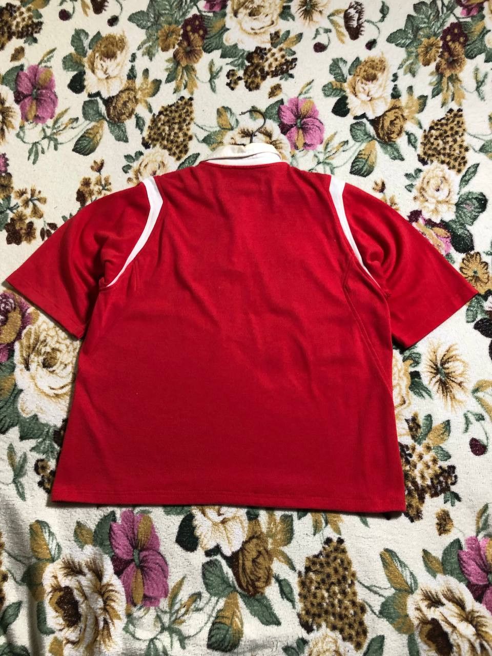 Reebok Vintage Reebok Wales Rugby Union Jersey Mens Red Shirt Size US M / EU 48-50 / 2 - 14 Thumbnail