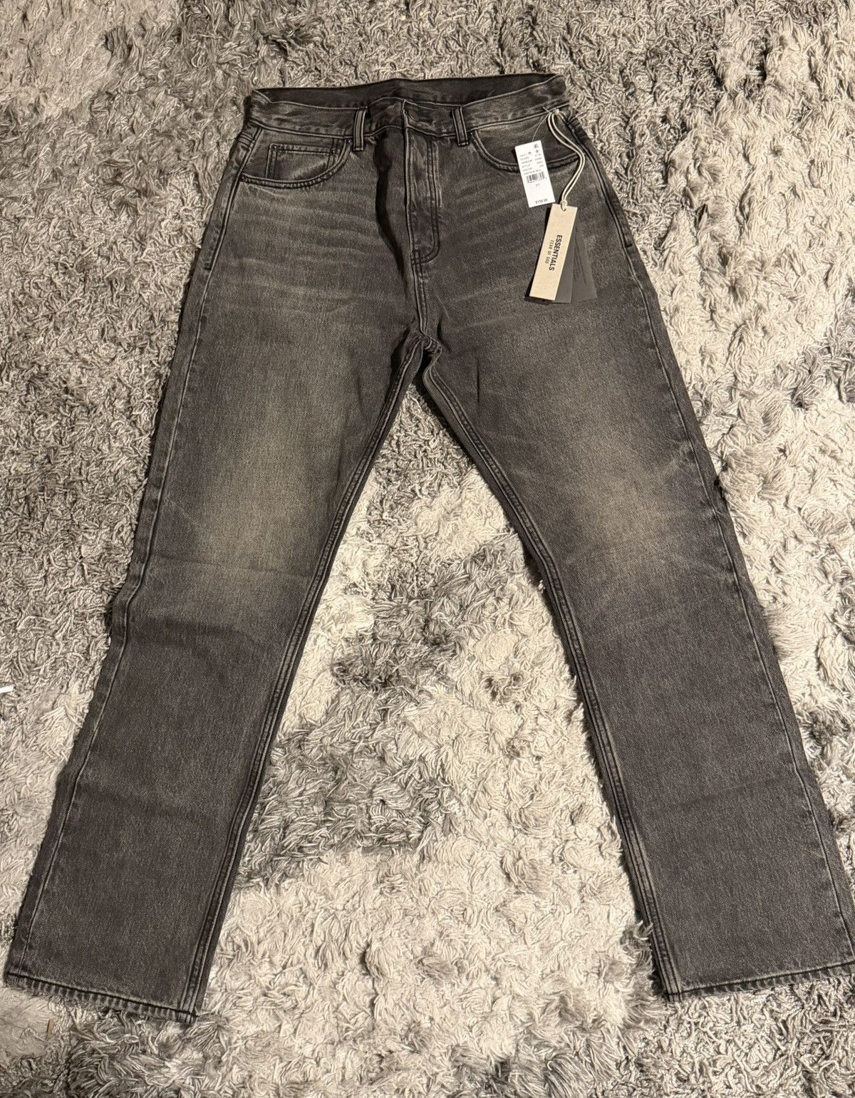 Essentials FEAR OF GOD ESSENTIALS BLACK WASHED DENIM JEANS IN SIZE 31 Size US 31 - 1 Thumbnail