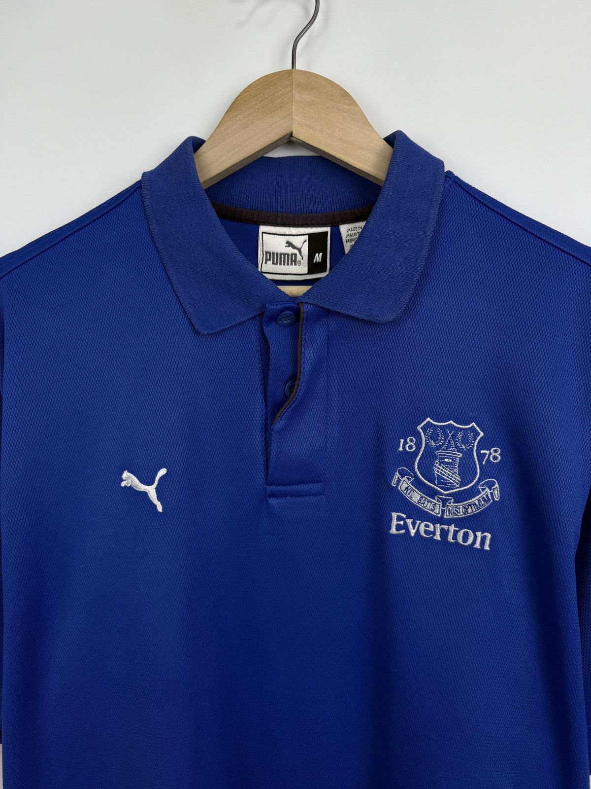 Puma 🏴󠁧󠁢󠁥󠁮󠁧󠁿 Vintage 90s Puma Everton Soccer Polo T-Shirt Retro Rare Size US M / EU 48-50 / 2 - 4 Thumbnail