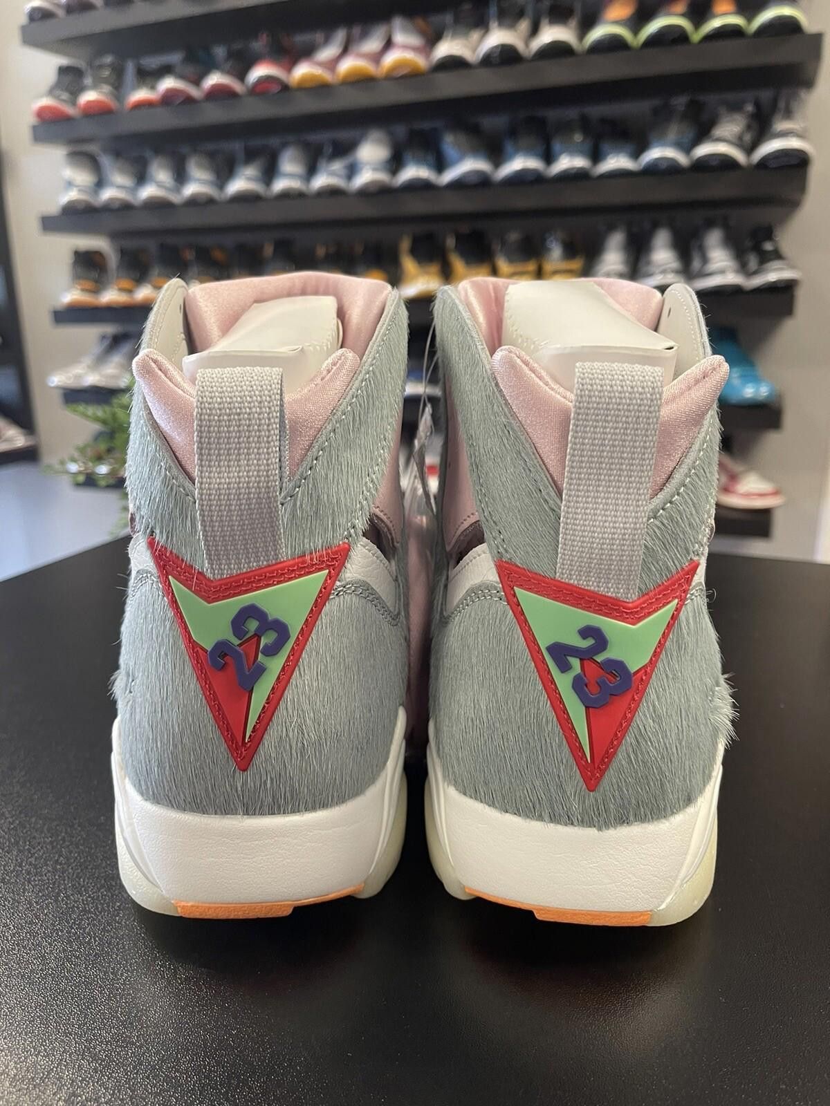 Jordan Brand Size 11.5 - Nike Air Jordan 7 Neutral Grey Hare CT8528–002 Size US 11.5 / EU 44-45 - 4 Thumbnail