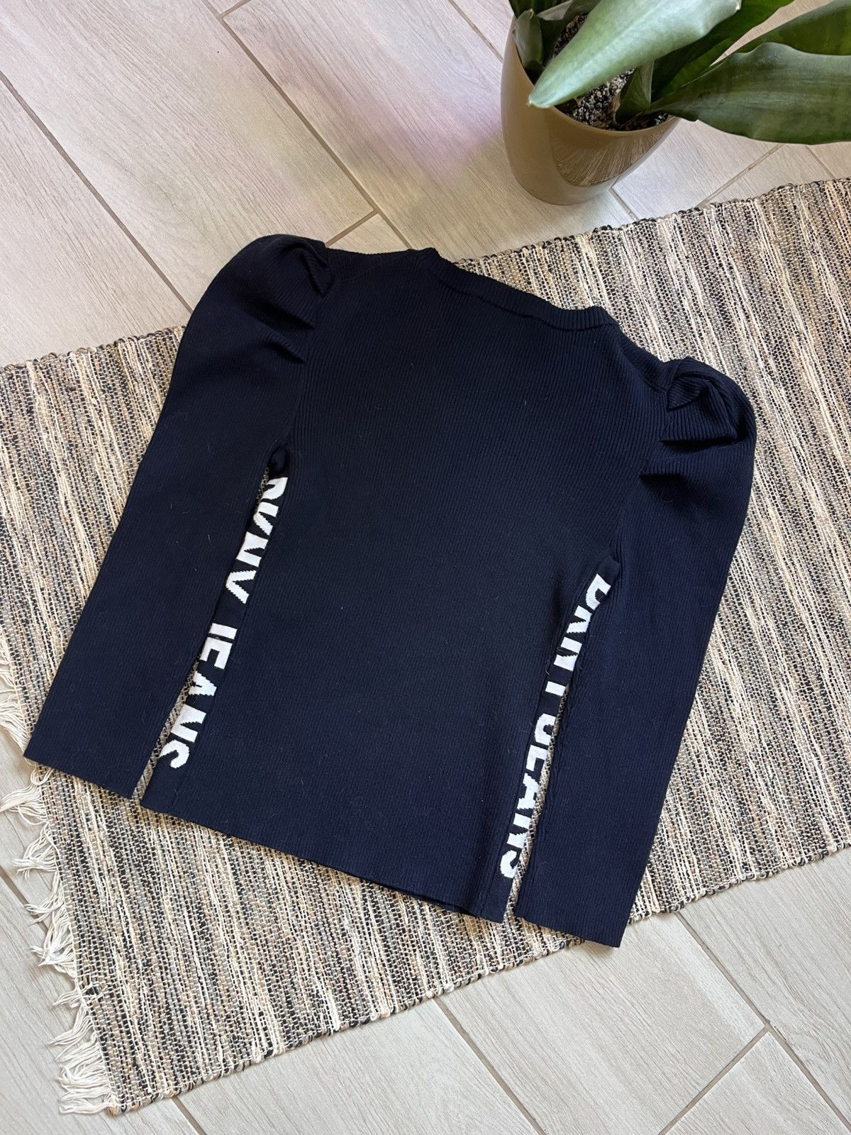 DKNY Avantgarde Dkny Jeans Puff Sleeve Sweater Navy Longsleeve Size M / US 6-8 / IT 42-44 - 11 Thumbnail