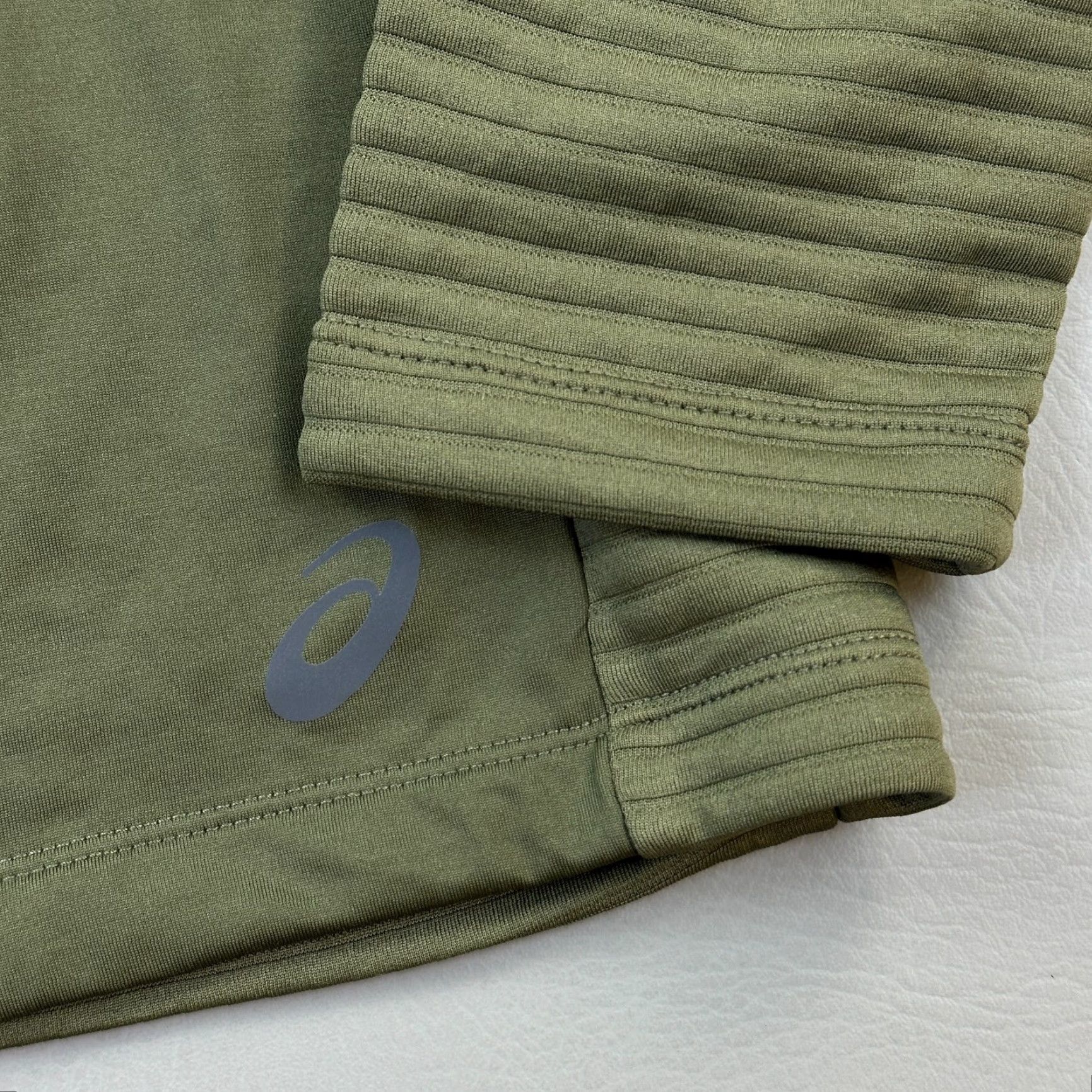 Asics ASICS Hoodie Mens Small Green Ottoman Lightweight Stretch Pullover Gym Active Shirt Size US S / EU 44-46 / 1 - 3 Thumbnail