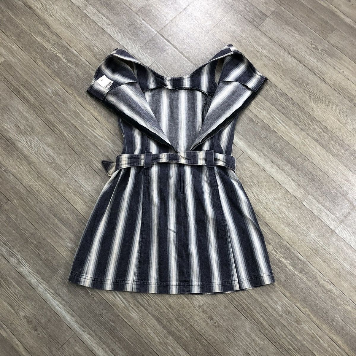Hysteric Glamour Vintage Hysteric Glamour Love Striped Dressed With Belt Y2K Size S / US 4 / IT 40 - 10 Thumbnail