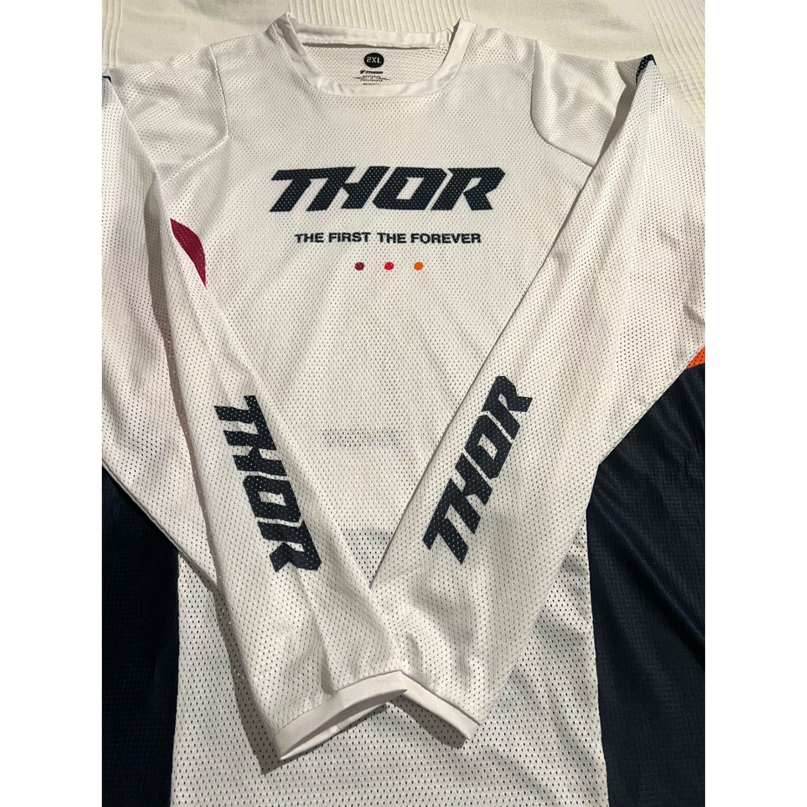 Vintage **VINTAGE THOR WHITE 2XL MOTOCROSS T-SHIRT** User: Vintage THOR WHITE 2XL MOTOCROSS T-SHIRT Size US XXL / EU 58 / 5 - 4 Thumbnail
