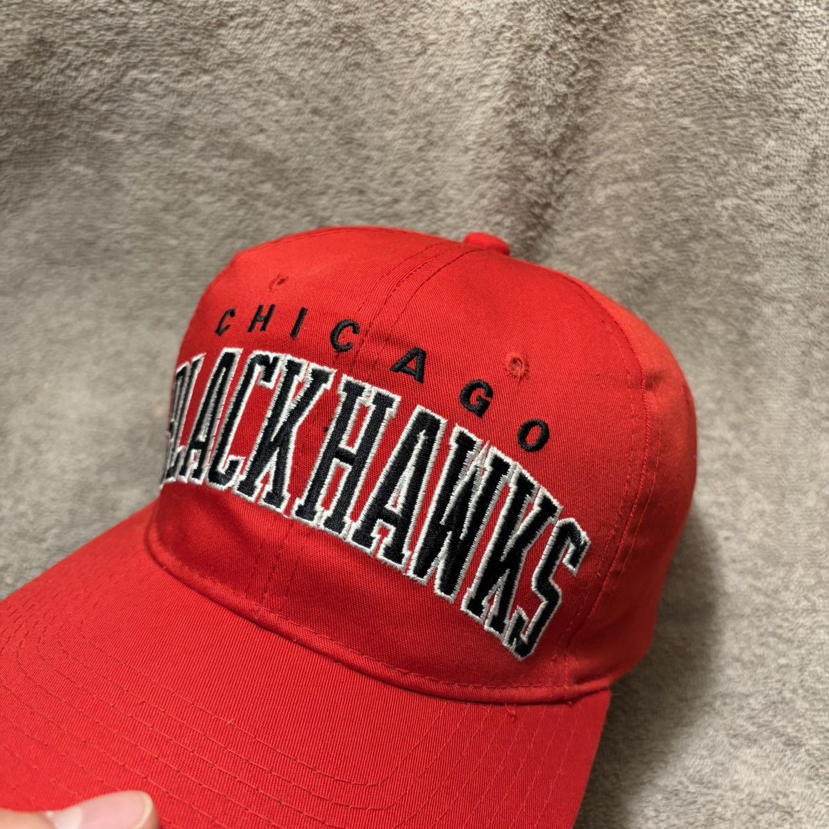 Starter Vintage 90s Chicago Blackhawks Starter Snapback Hat NHL Red Size ONE SIZE - 5 Thumbnail