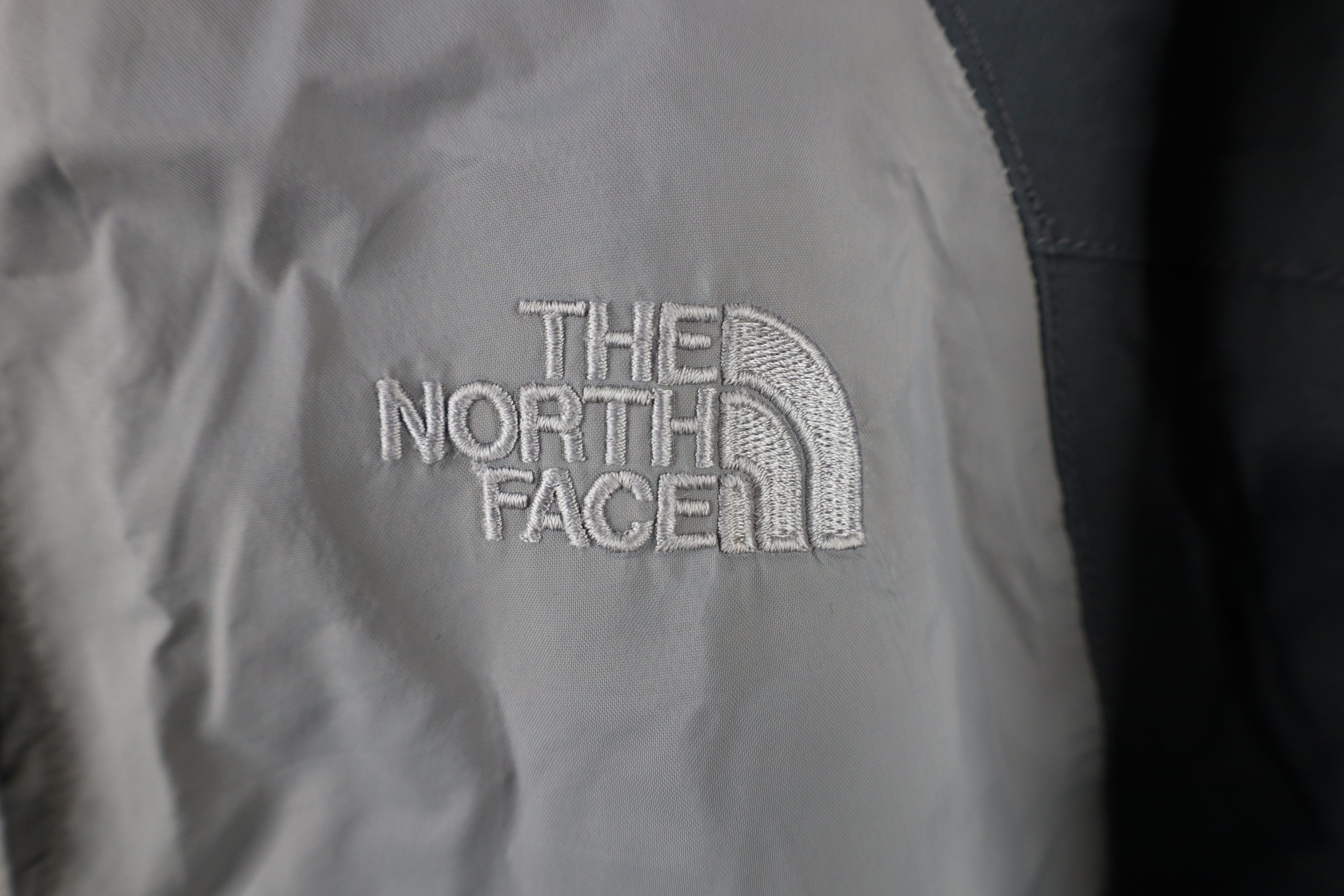 The North Face Vintage 90s The North Face Goretex Hooded Rain Jacket Gray Size US M / EU 48-50 / 2 - 4 Thumbnail