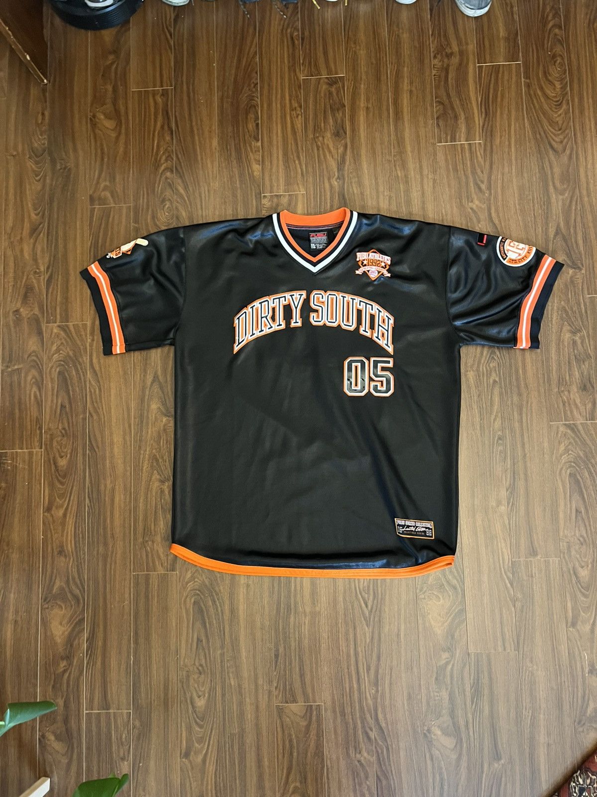 FUBU DIRTY SOUTH フーディ 05 ブラック. FUBU DIRTY SOUTH フーディ 05 ブラック. Vintage dirty south black - Gem