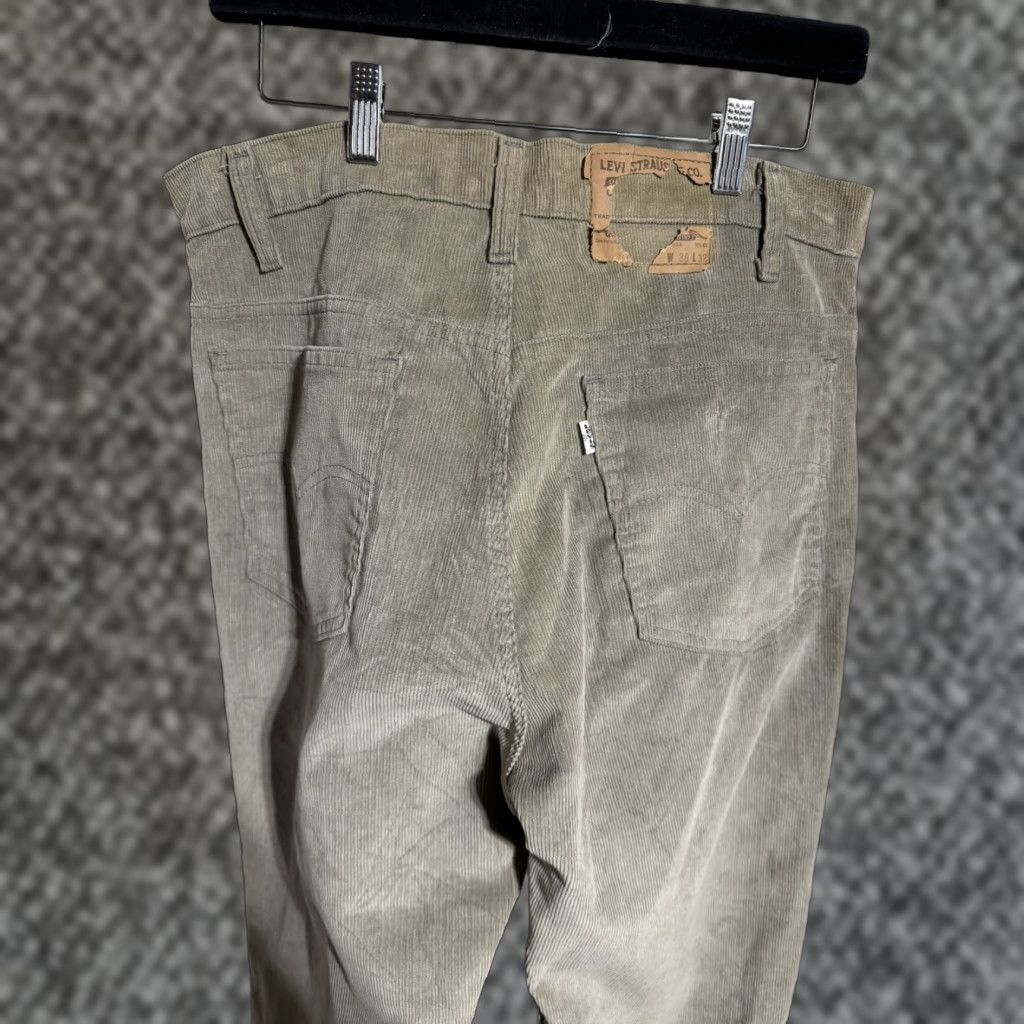 Levi's VINTAGE Levi’s 517 Gray Corduroy Bootcut Pants Regular 34W 31.75L Mens Jeans Size US 34 / EU 50 - 1 Thumbnail