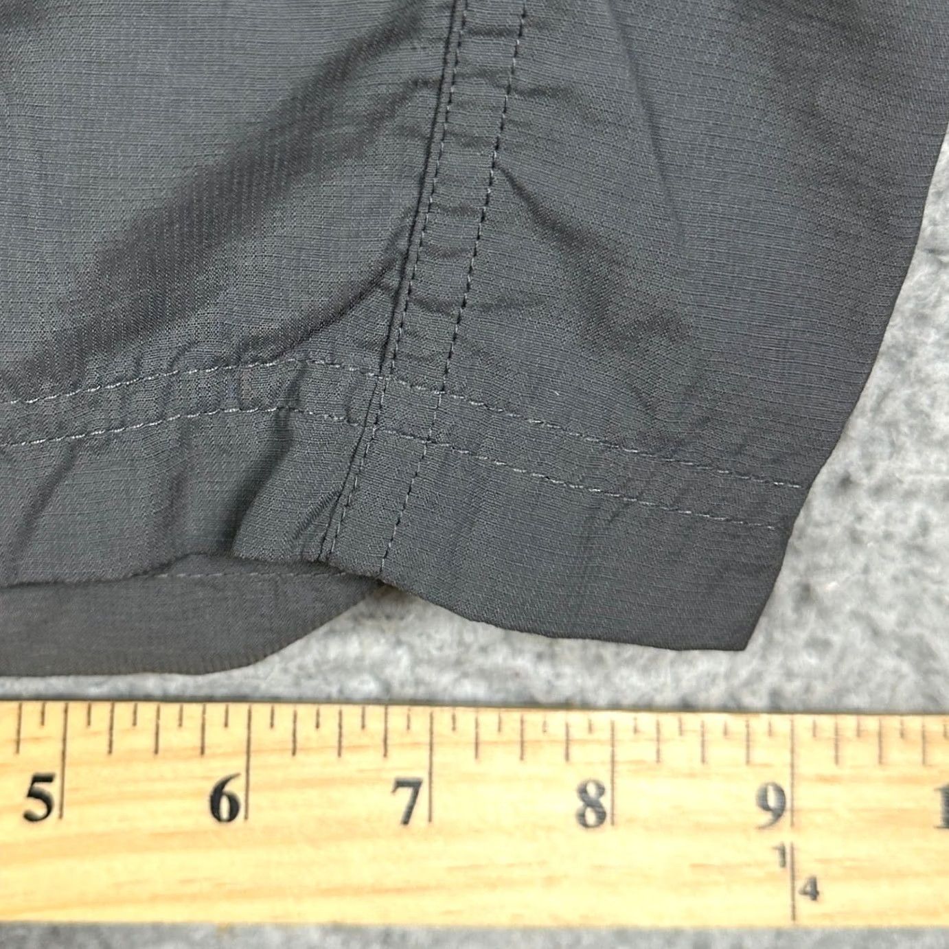 Vintage Columbia Titanium Pants Mens XL Grey Omni-Dry Convertible Cargo Hiking Camping Pants Size US 37 - 7 Thumbnail