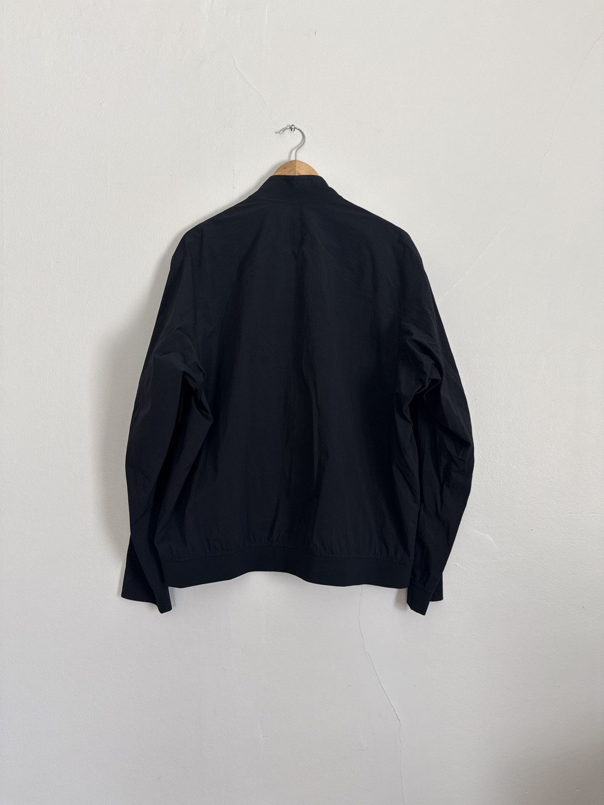 Veilance Veilance Diode Bomber Size US L / EU 52-54 / 3 - 2 Thumbnail
