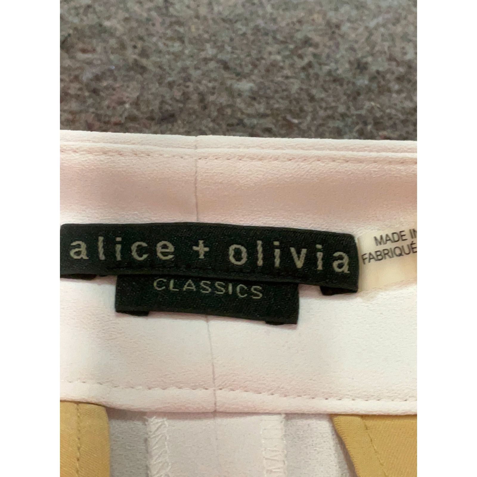 Good American Alice and Olivia Size 28" / US 6 / IT 42 - 3 Thumbnail